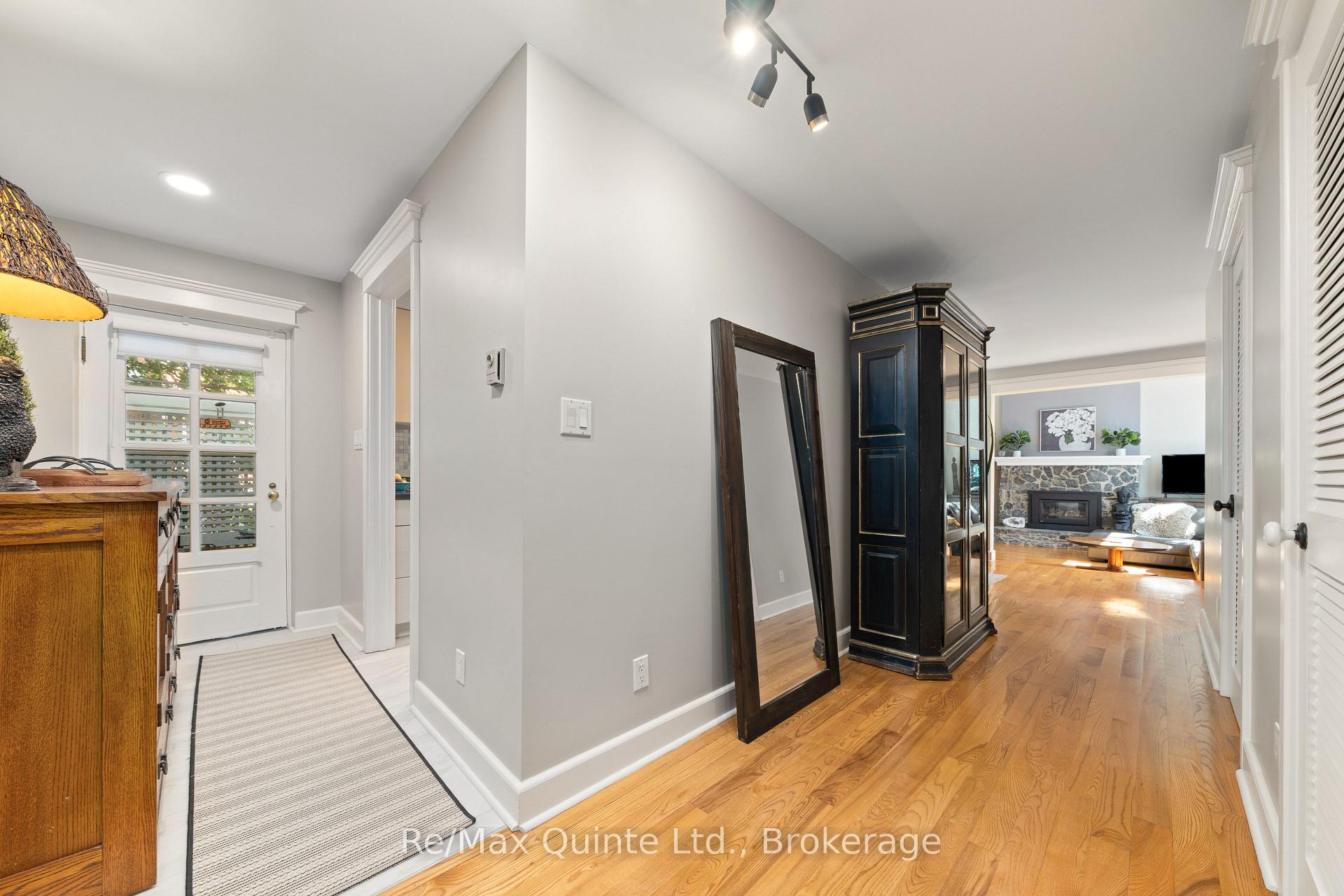 Photo 17 of Unit 5, 99 Bridge Street E, Belleville, Belleville Ward — HOMEH