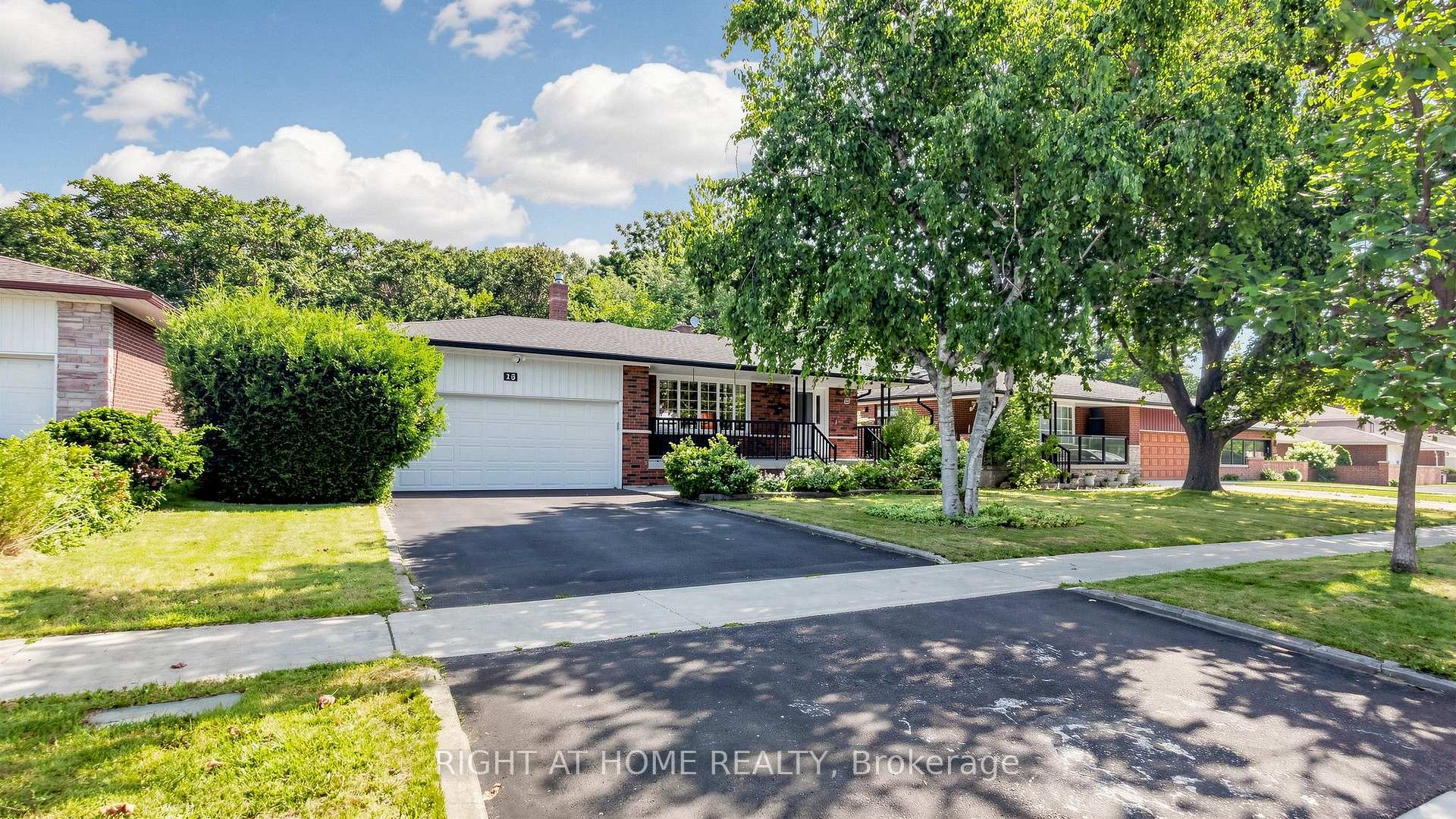 Front of 15 Skyridge Road