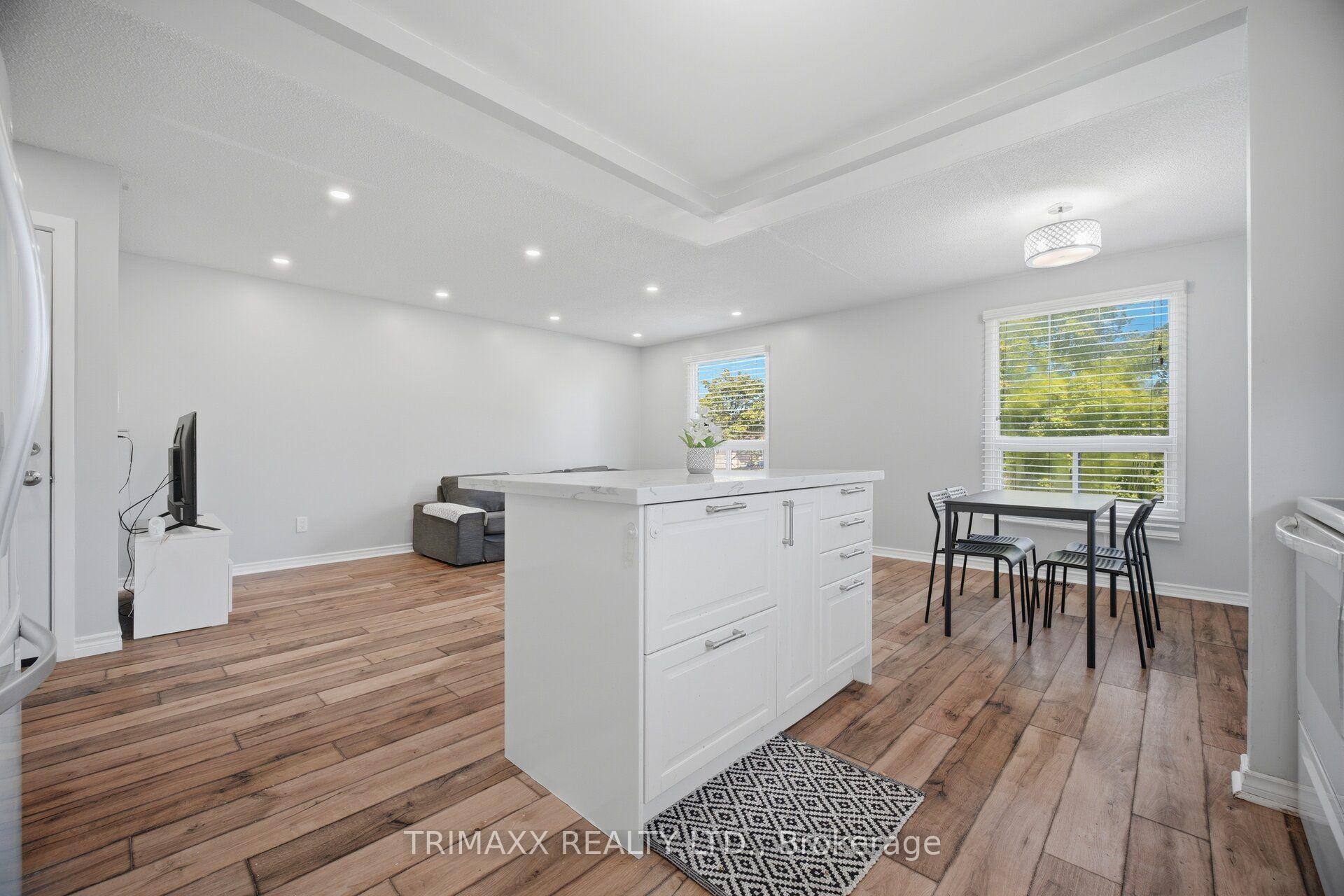 Photo 14 of 16 Loraine Drive, St. Catharines, Oakdale — HOMEH
