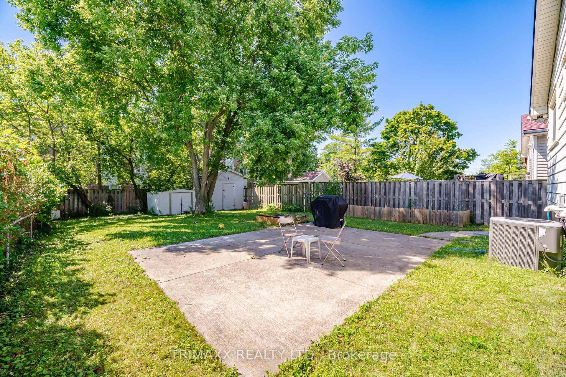 Photo 35 of 16 Loraine Drive, St. Catharines, Oakdale — HOMEH