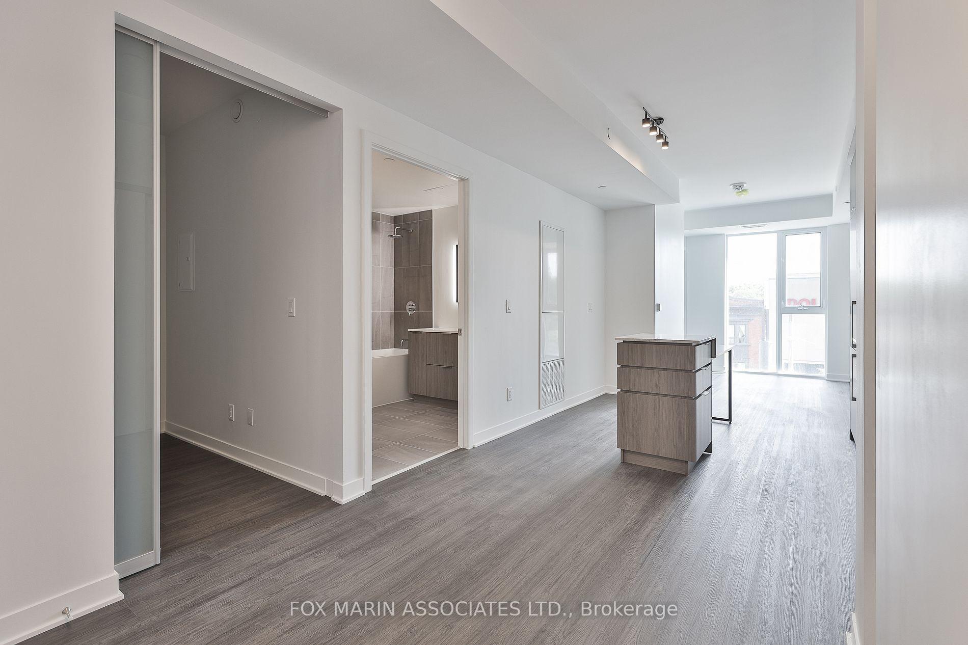 Photo 3 of Unit 309, 185 Alberta Avenue, Toronto, Oakwood Village — HOMEH
