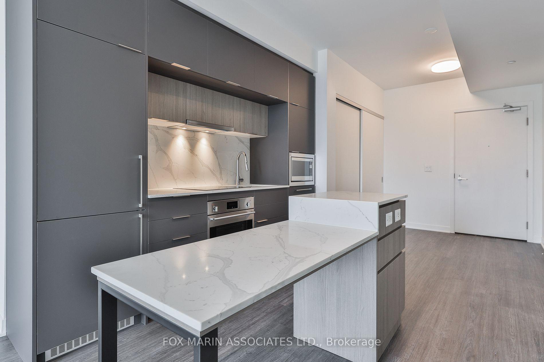 Photo 6 of Unit 309, 185 Alberta Avenue, Toronto, Oakwood Village — HOMEH