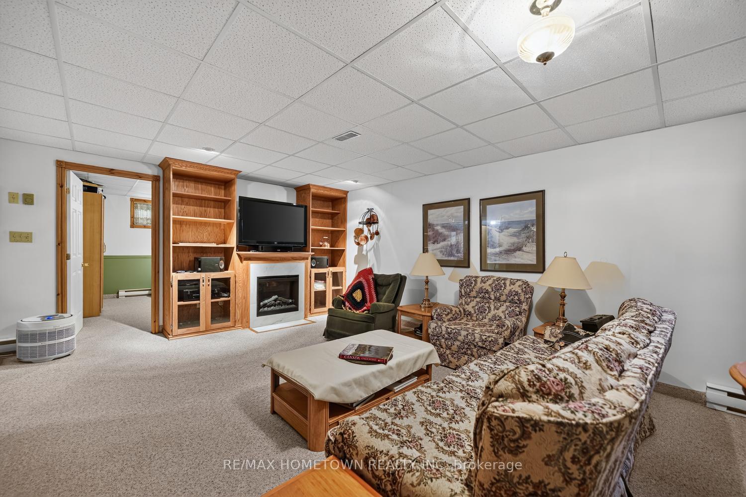 Photo 23 of 1267 Cuthbertson Avenue, Brockville, Brockville — HOMEH