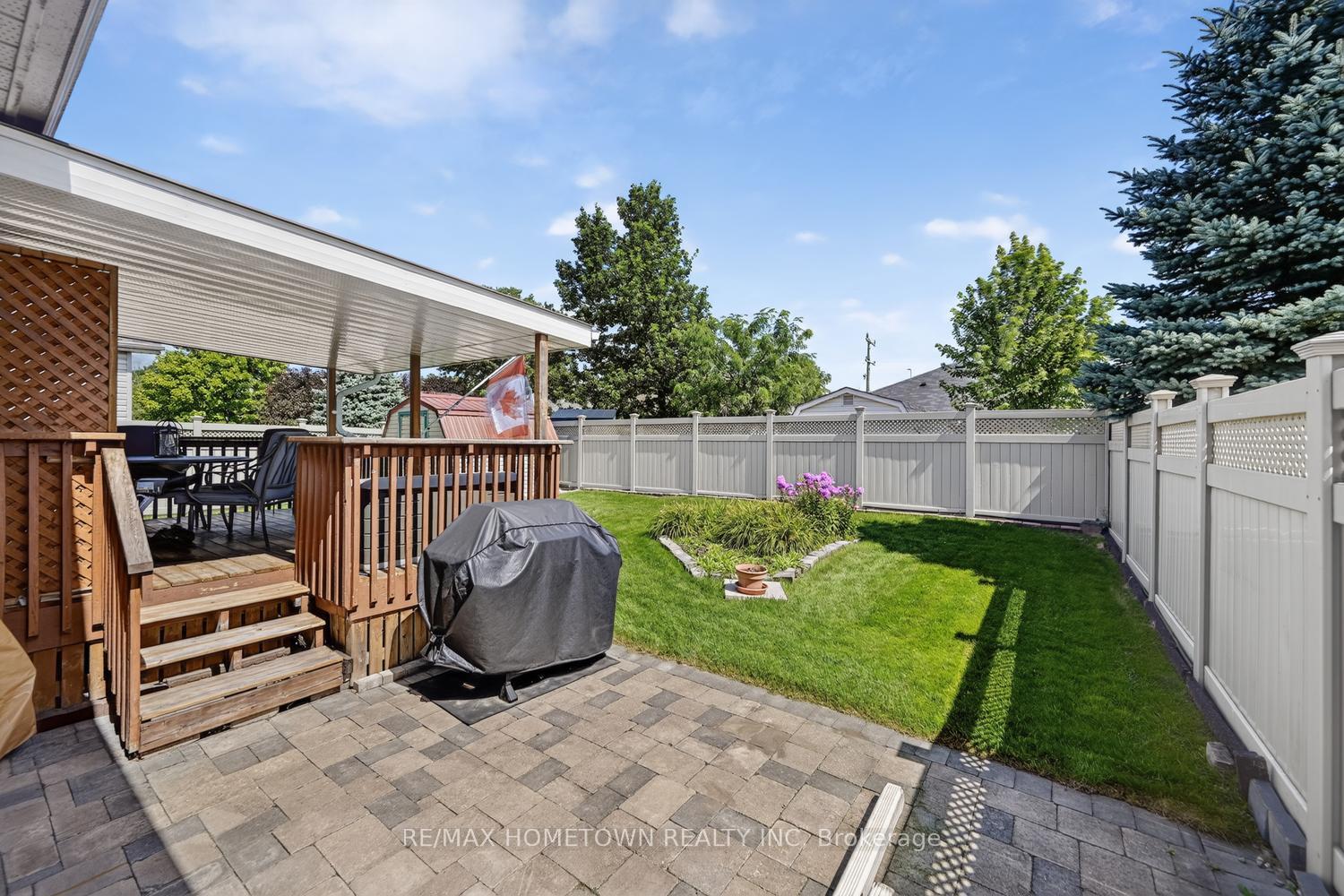 Photo 32 of 1267 Cuthbertson Avenue, Brockville, Brockville — HOMEH