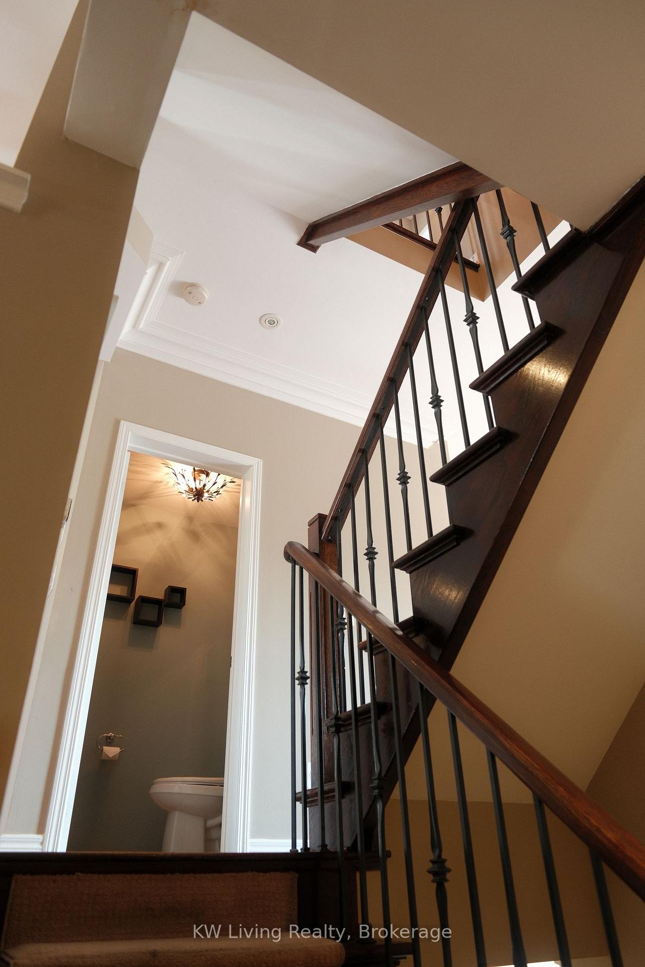 Photo 7 of 120 Chapman Court, Aurora, Aurora Grove — HOMEH