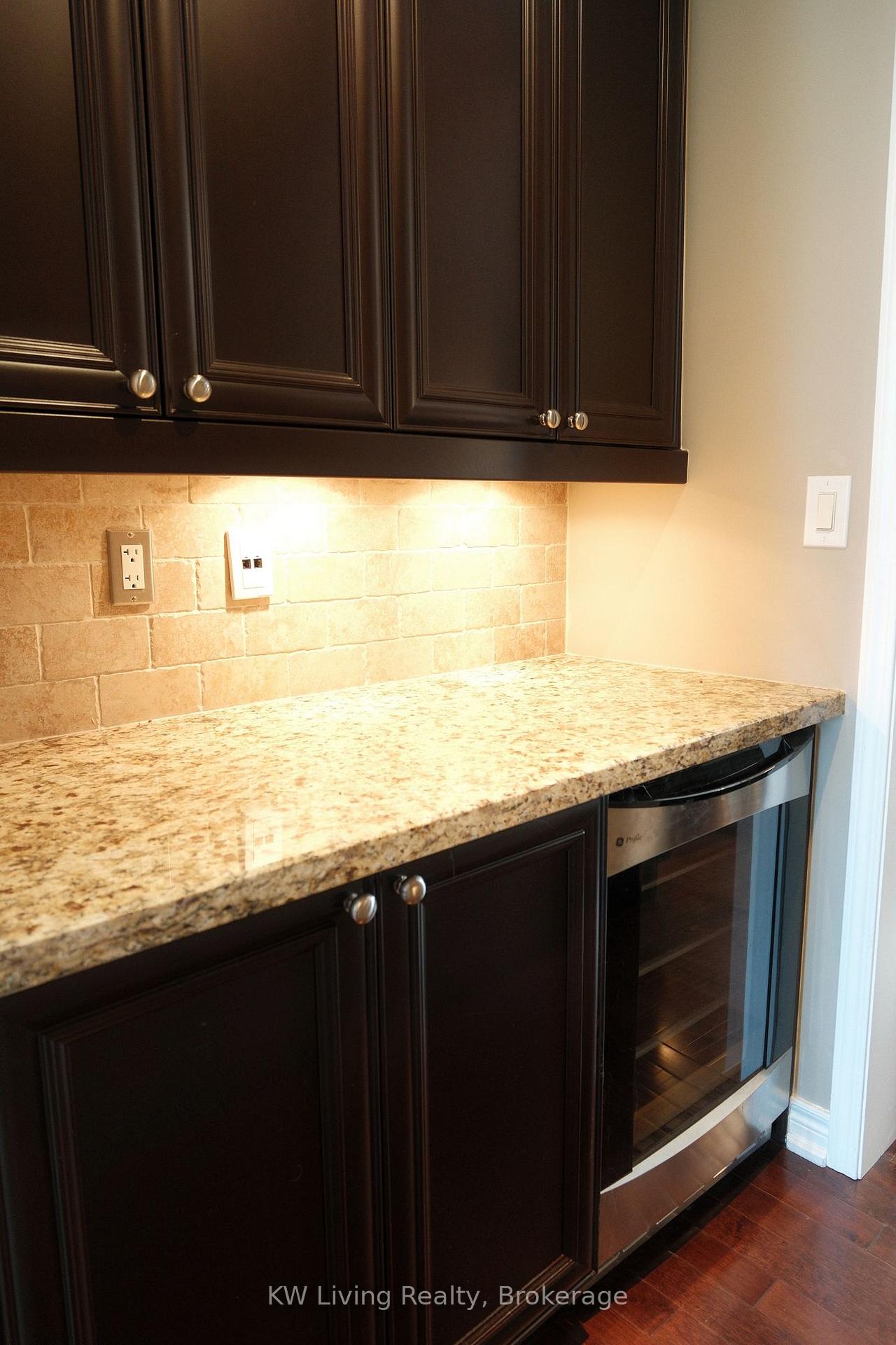 Photo 12 of 120 Chapman Court, Aurora, Aurora Grove — HOMEH