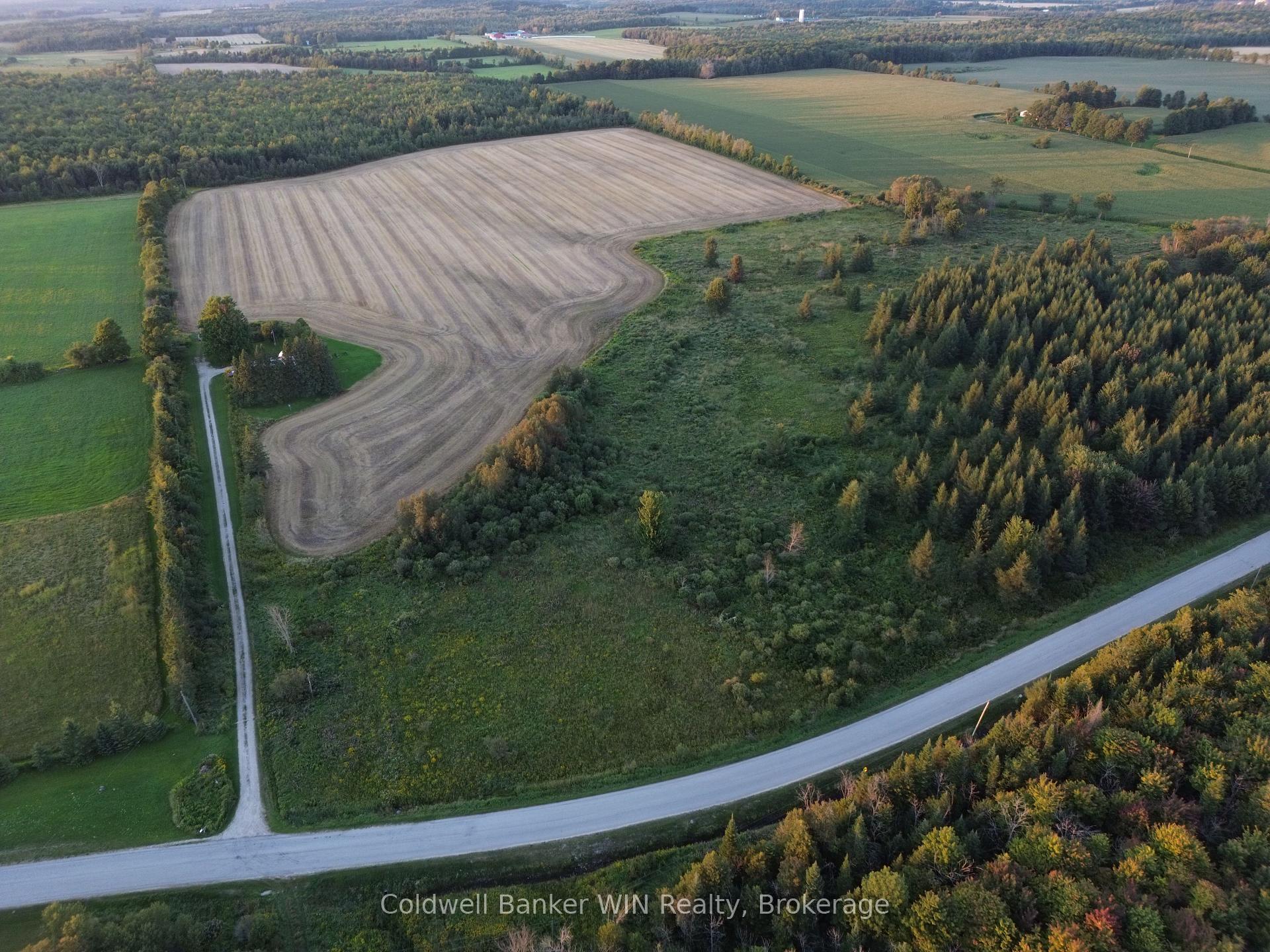 Photo 2 of 245019 Southgate Rd 24, Southgate — HOMEH