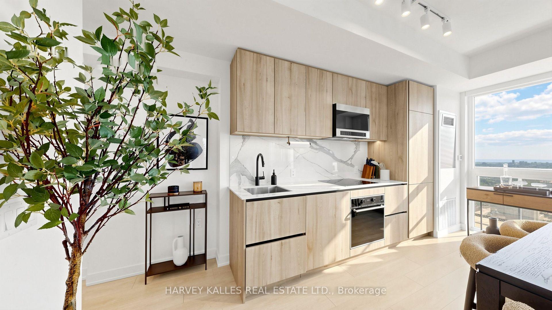 Photo 13 of Unit 3302, 127 Broadway Avenue, Toronto, Mount Pleasant West — HOMEH
