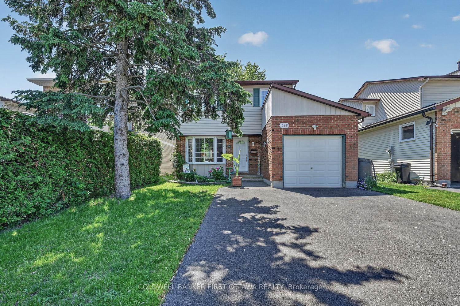 Photo 1 of 1528 Brookmill Lane, Ottawa, Pineview — HOMEH