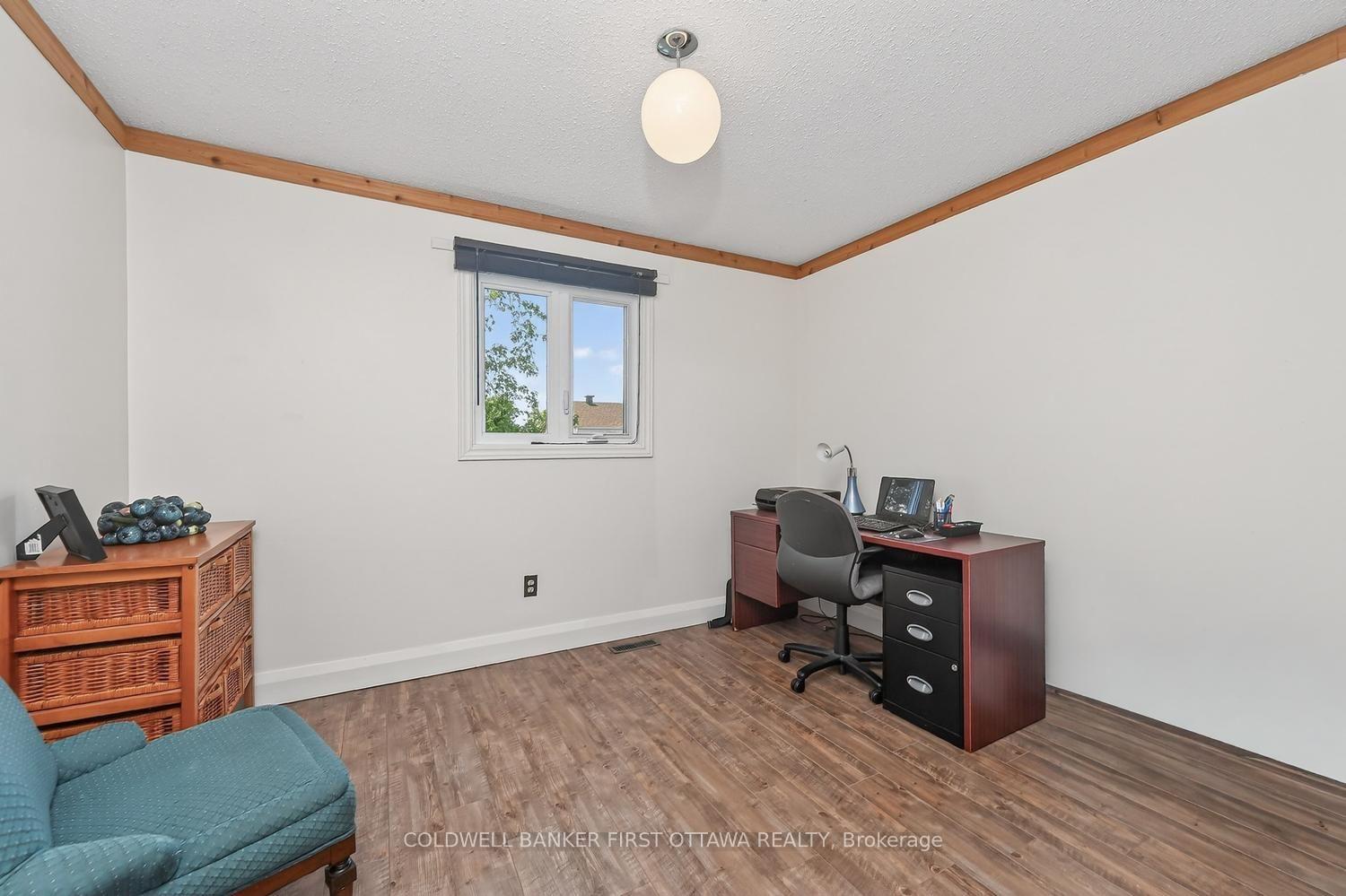 Photo 21 of 1528 Brookmill Lane, Ottawa, Pineview — HOMEH