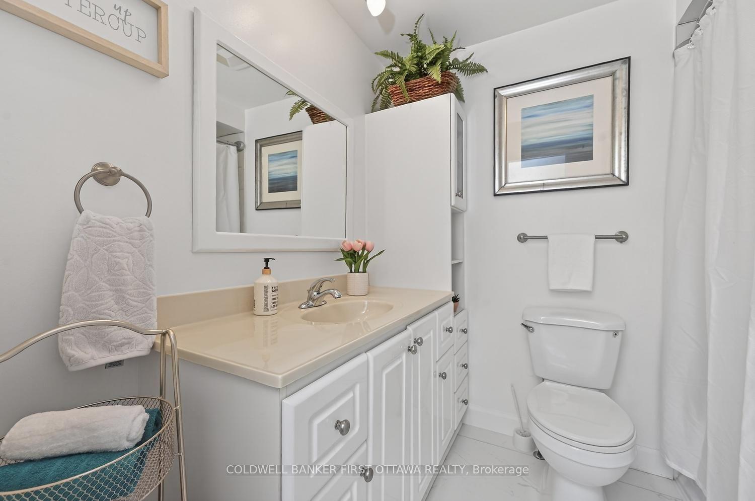 Photo 23 of 1528 Brookmill Lane, Ottawa, Pineview — HOMEH