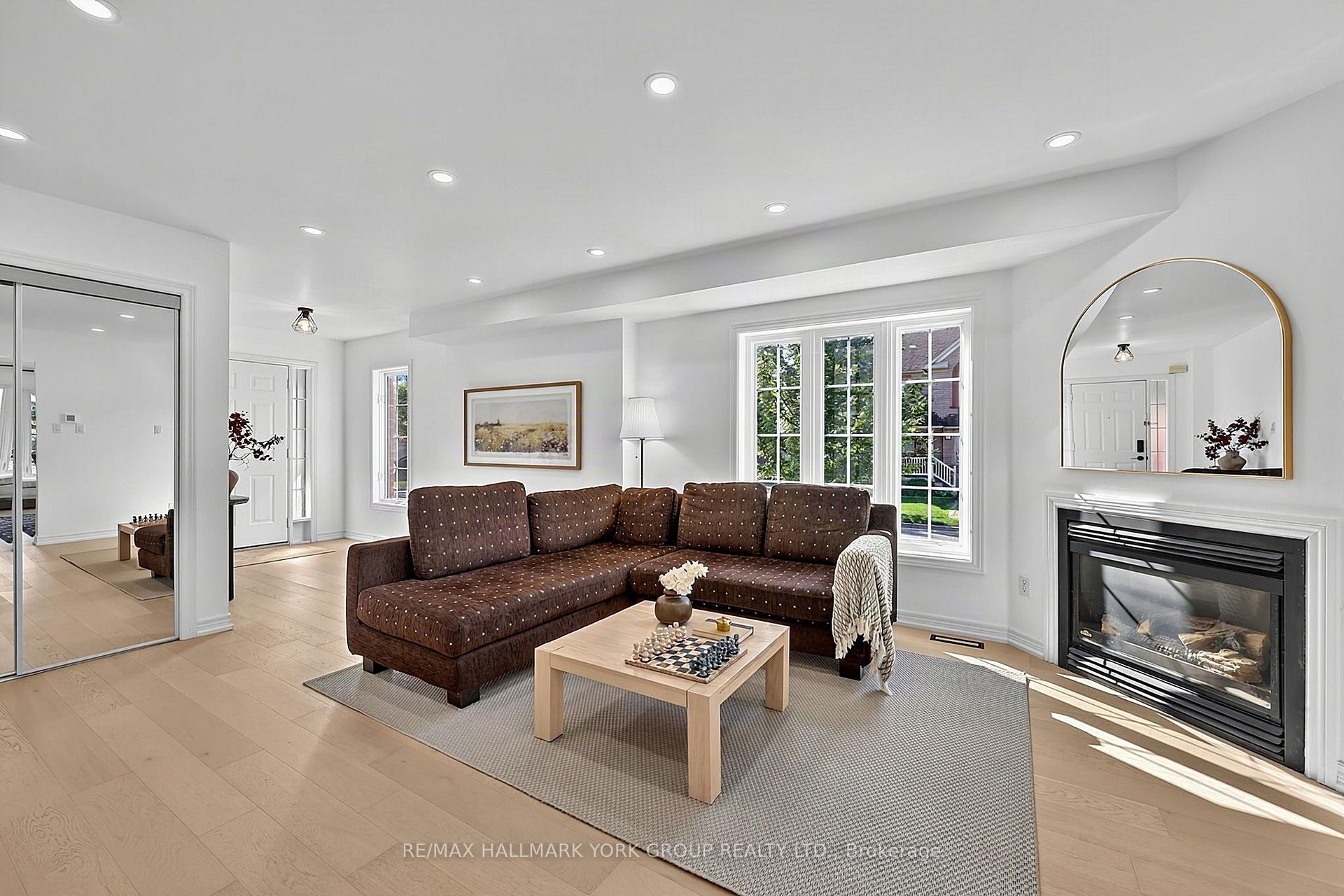 Photo 5 of 74 Snedden Avenue, Aurora, Bayview Wellington — HOMEH