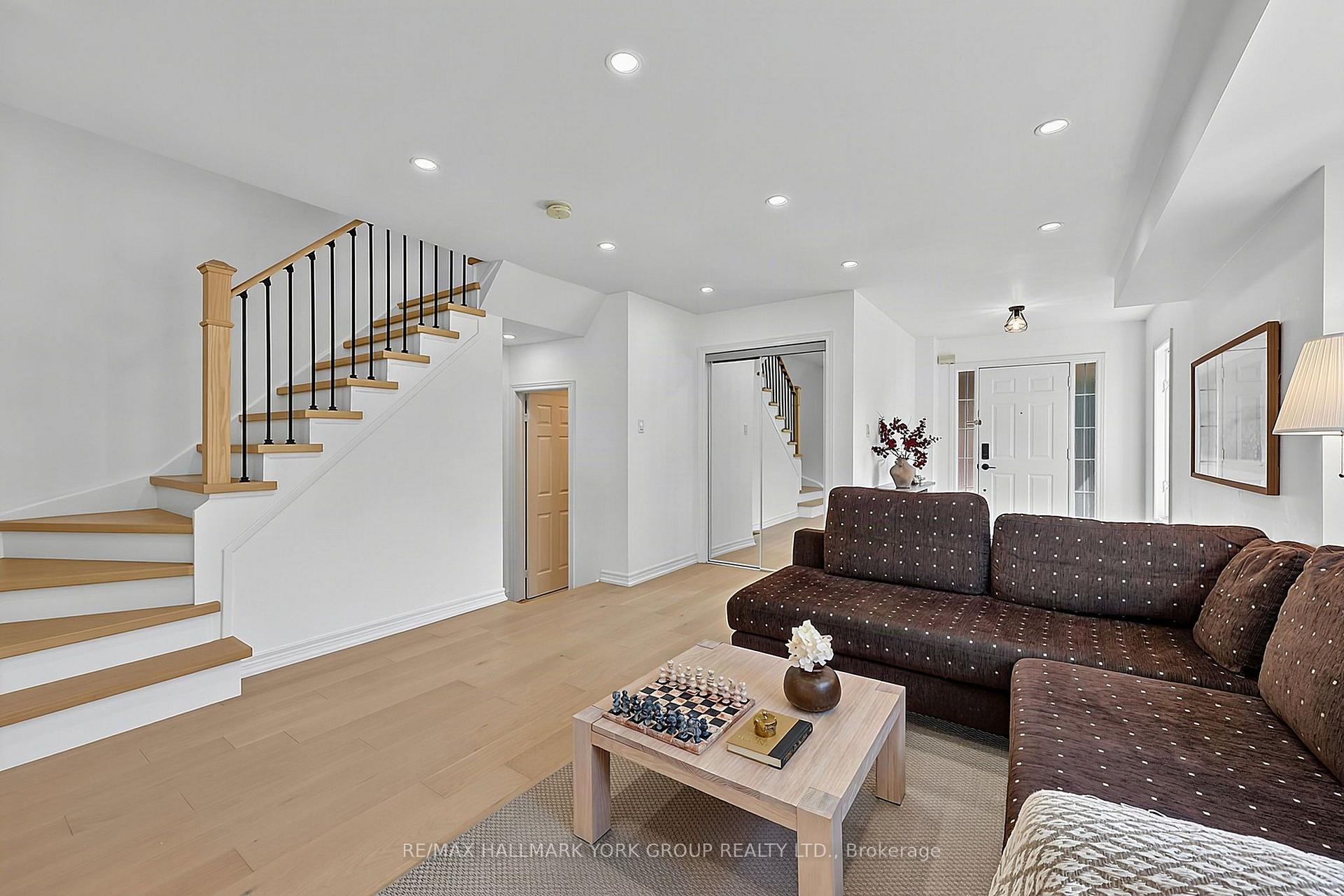 Photo 6 of 74 Snedden Avenue, Aurora, Bayview Wellington — HOMEH