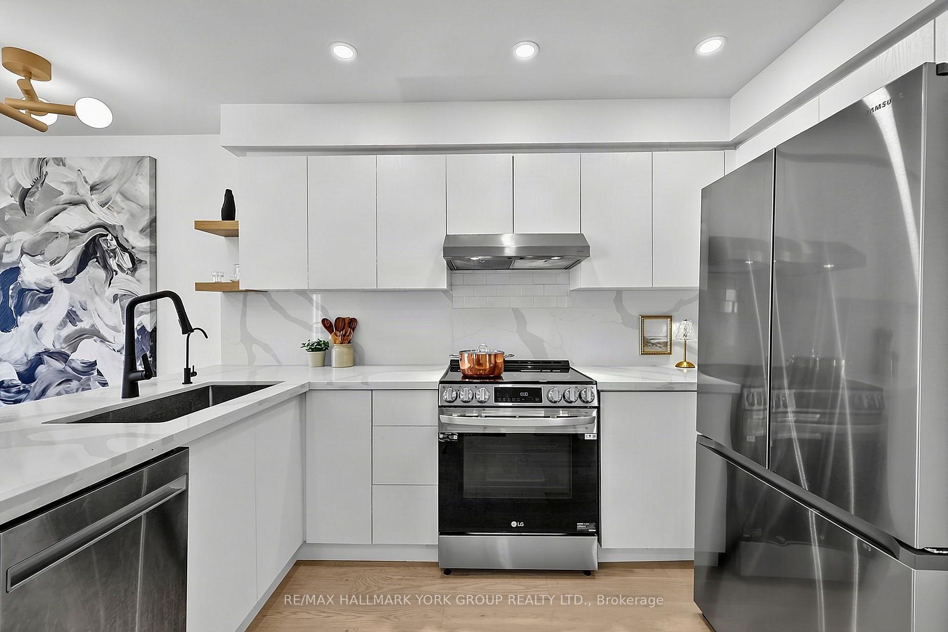 Photo 9 of 74 Snedden Avenue, Aurora, Bayview Wellington — HOMEH