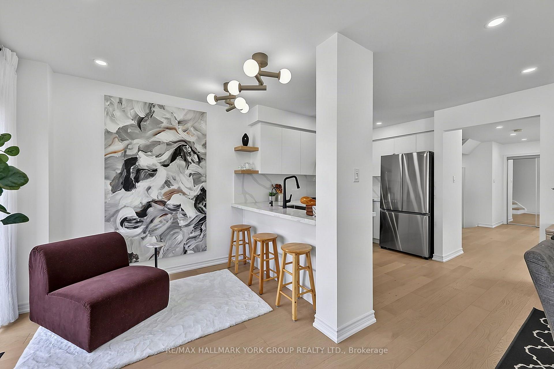Photo 11 of 74 Snedden Avenue, Aurora, Bayview Wellington — HOMEH