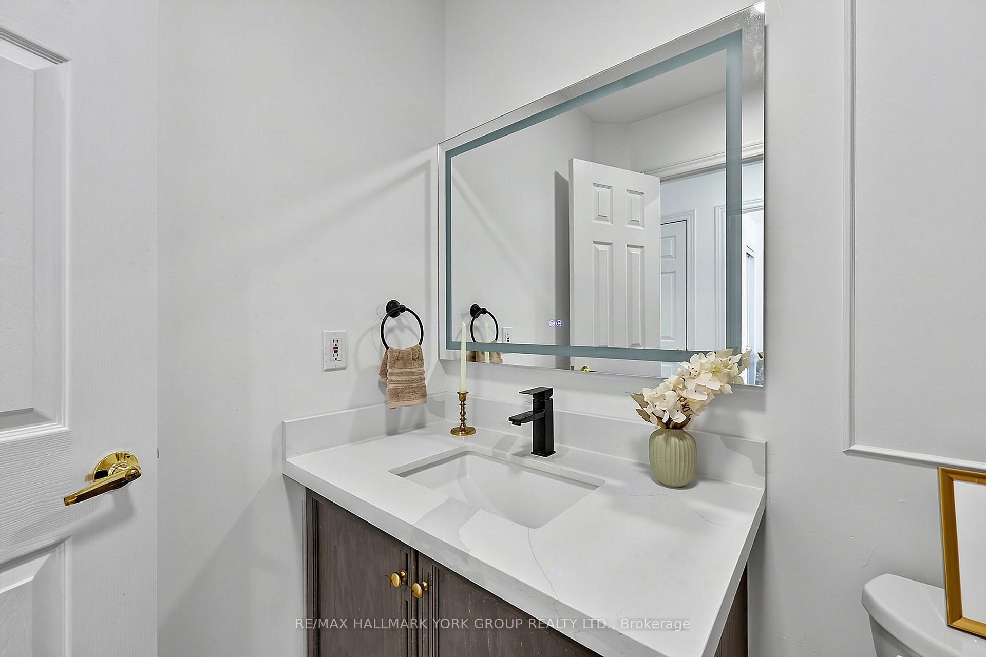 Photo 25 of 74 Snedden Avenue, Aurora, Bayview Wellington — HOMEH