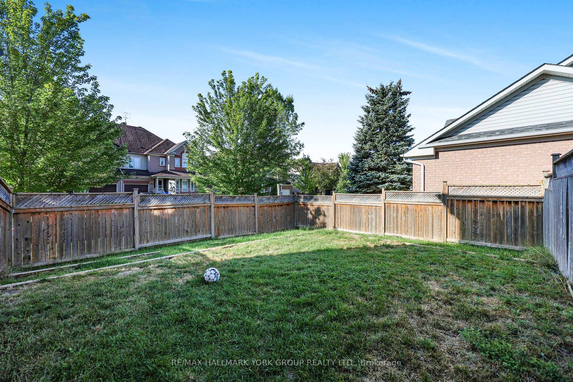 Photo 33 of 74 Snedden Avenue, Aurora, Bayview Wellington — HOMEH