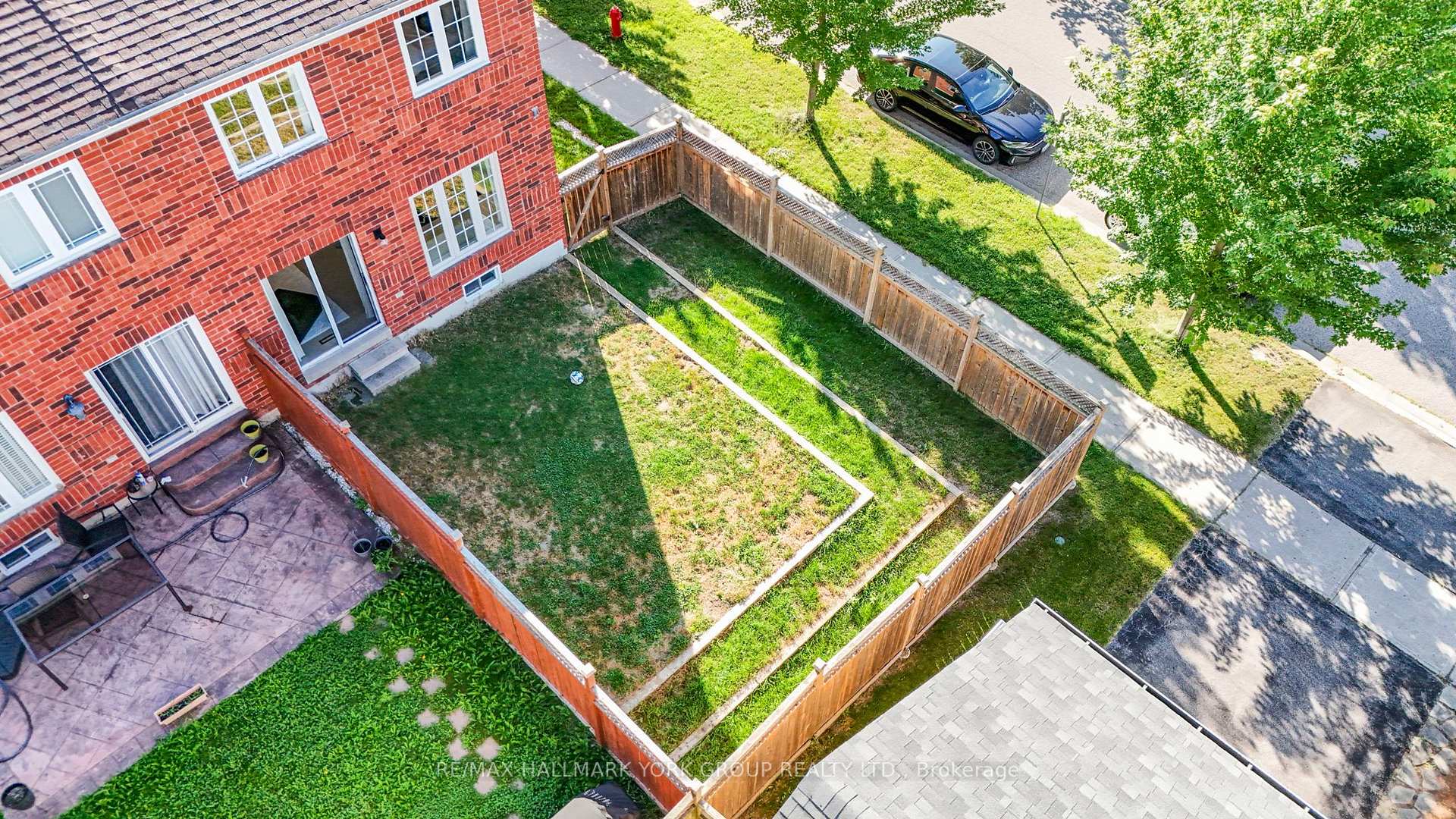 Photo 34 of 74 Snedden Avenue, Aurora, Bayview Wellington — HOMEH