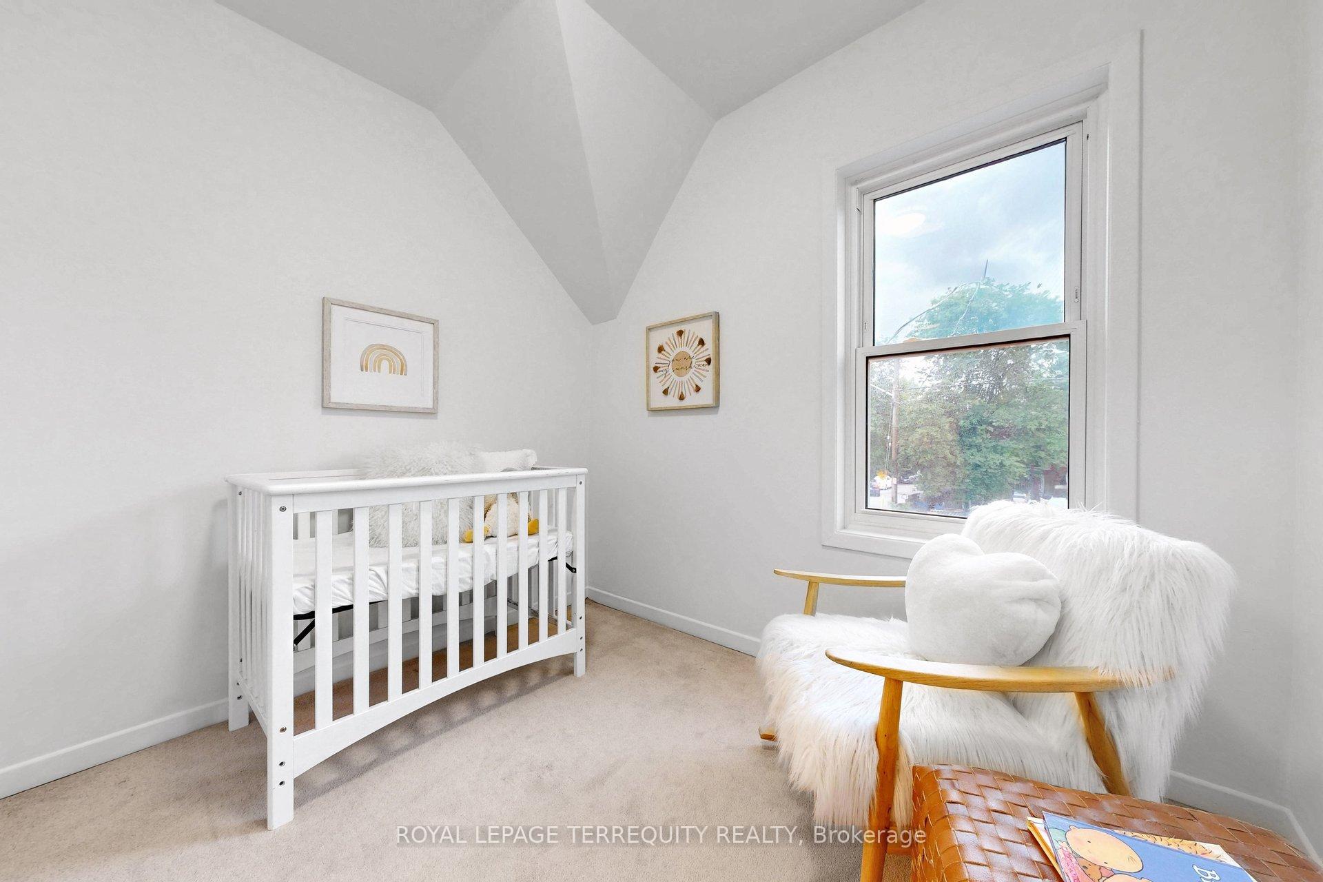 Photo 19 of 372 St Johns Road, Toronto, Runnymede-Bloor West Village — HOMEH