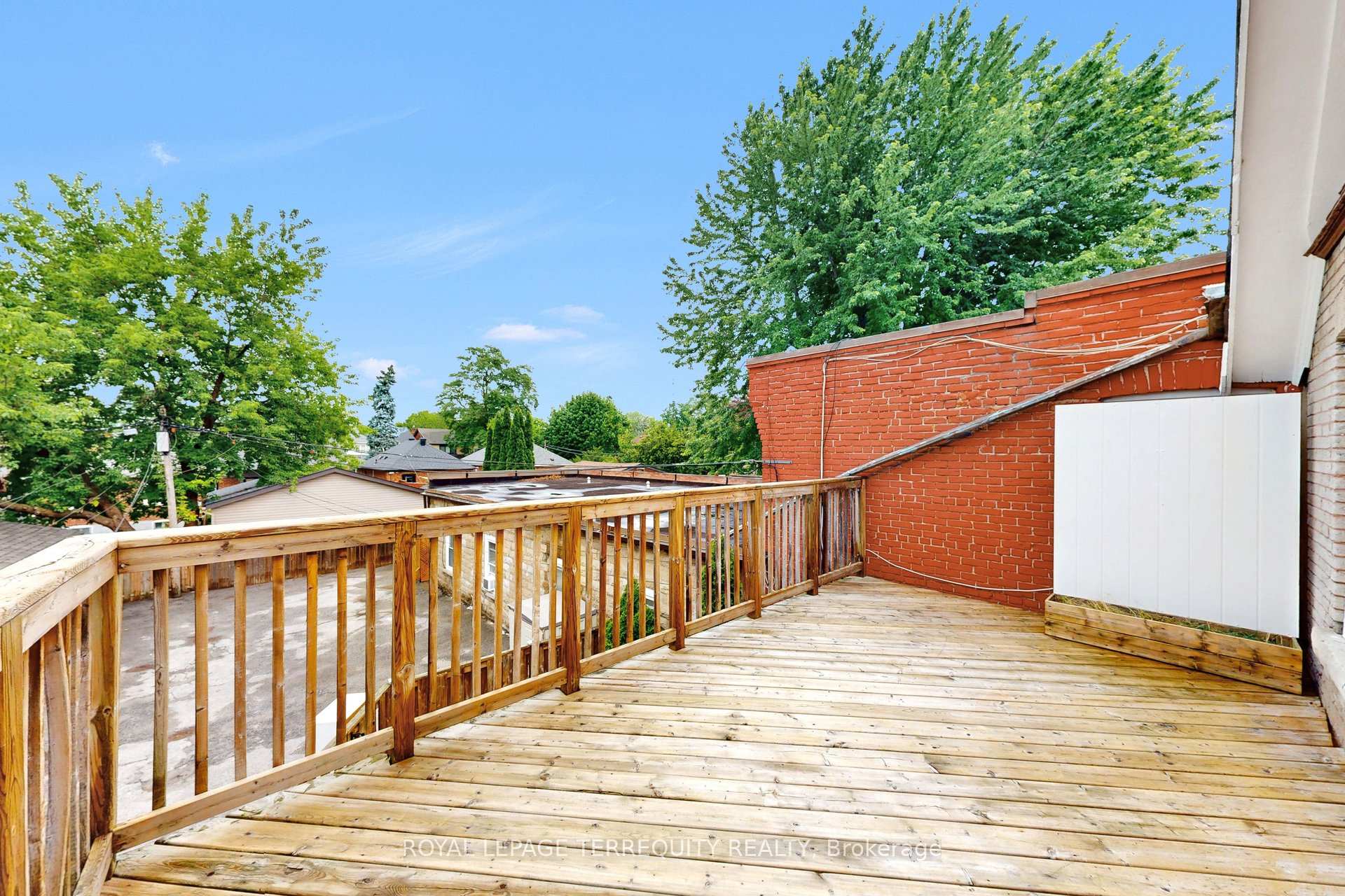 Photo 21 of 372 St Johns Road, Toronto, Runnymede-Bloor West Village — HOMEH