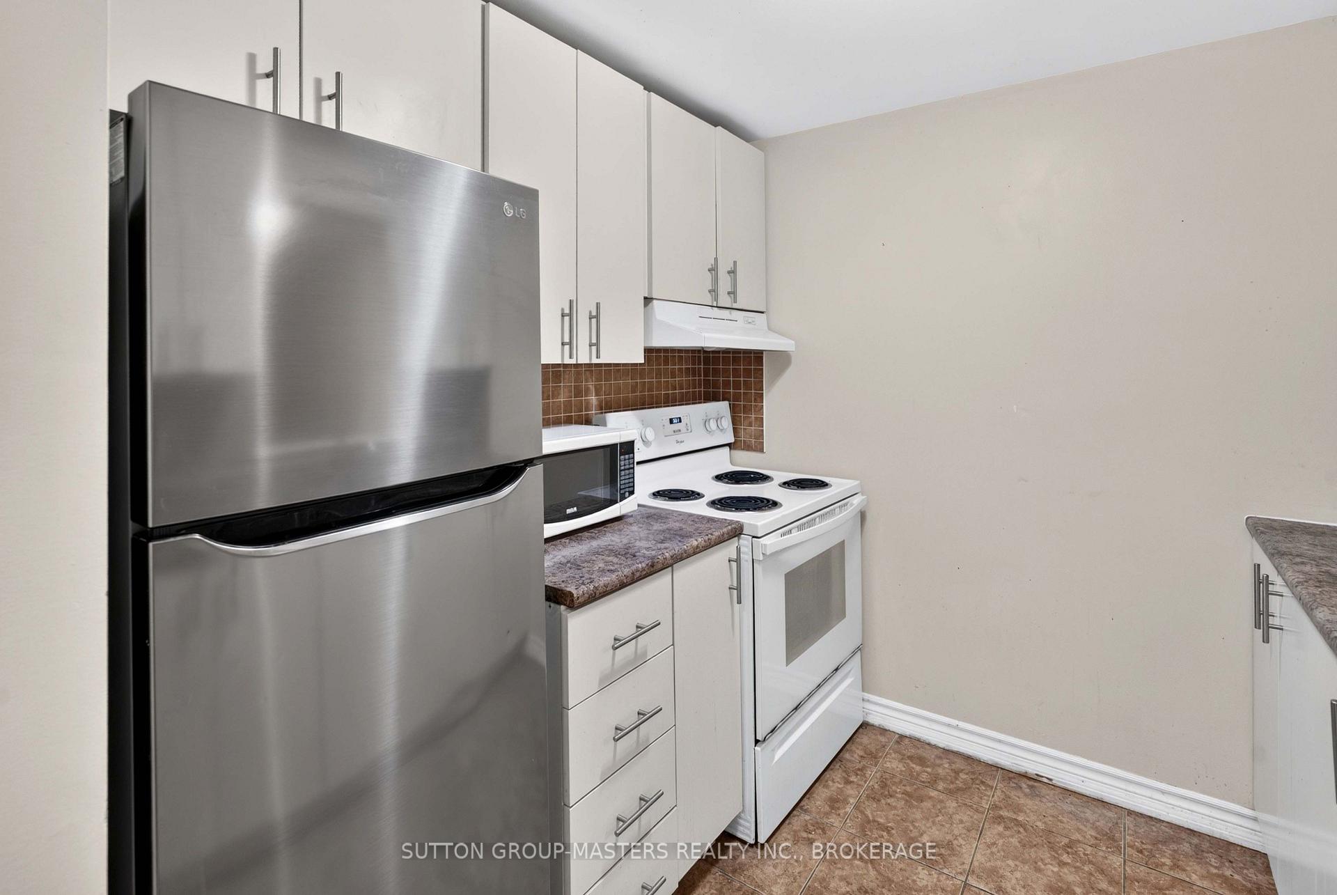 Photo 10 of Unit 114, 580 Armstrong Road, Kingston, East Gardiners Rd — HOMEH