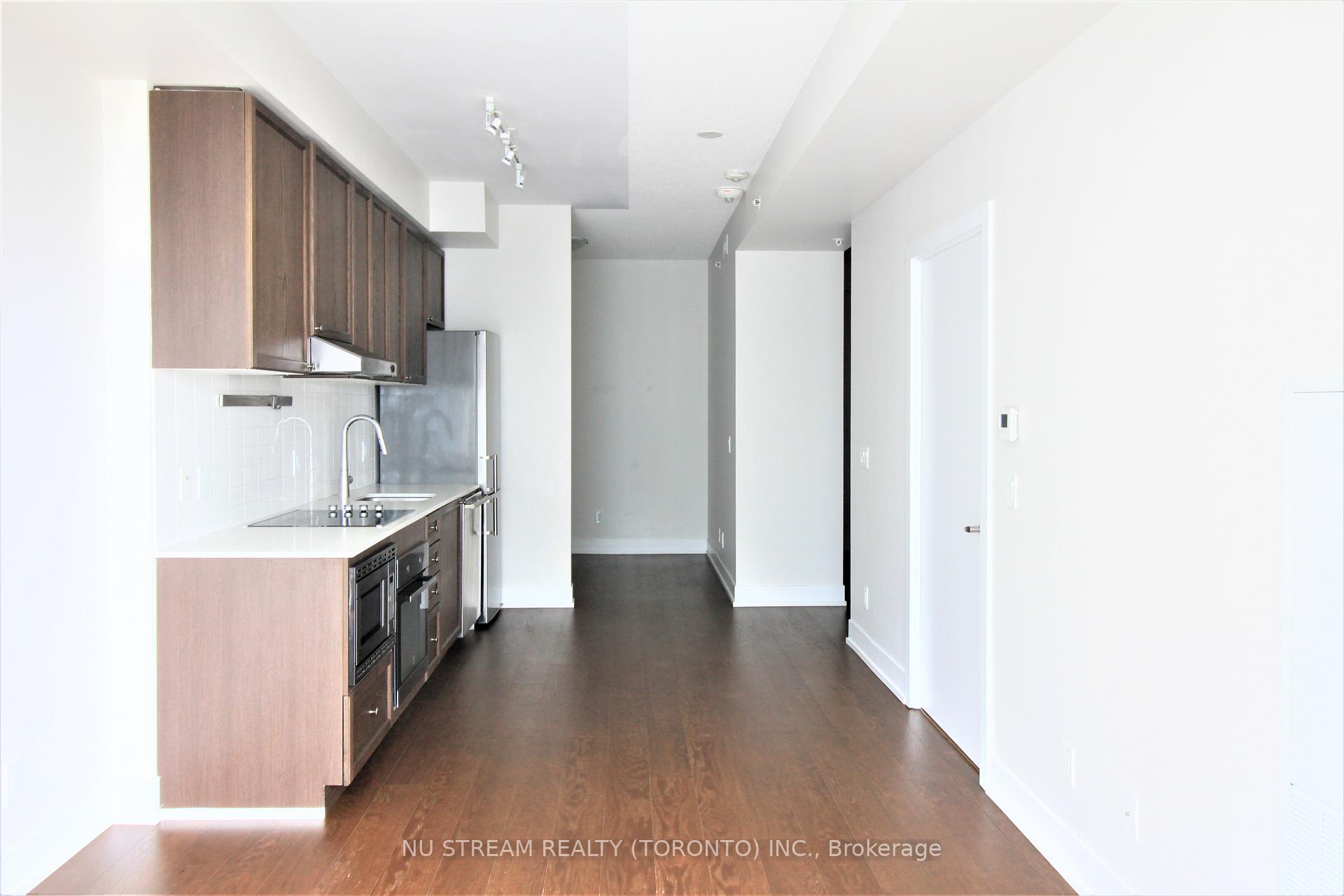 Photo 7 of Unit 507, 7 Kenaston Gardens, North York, Bayview Village — HOMEH