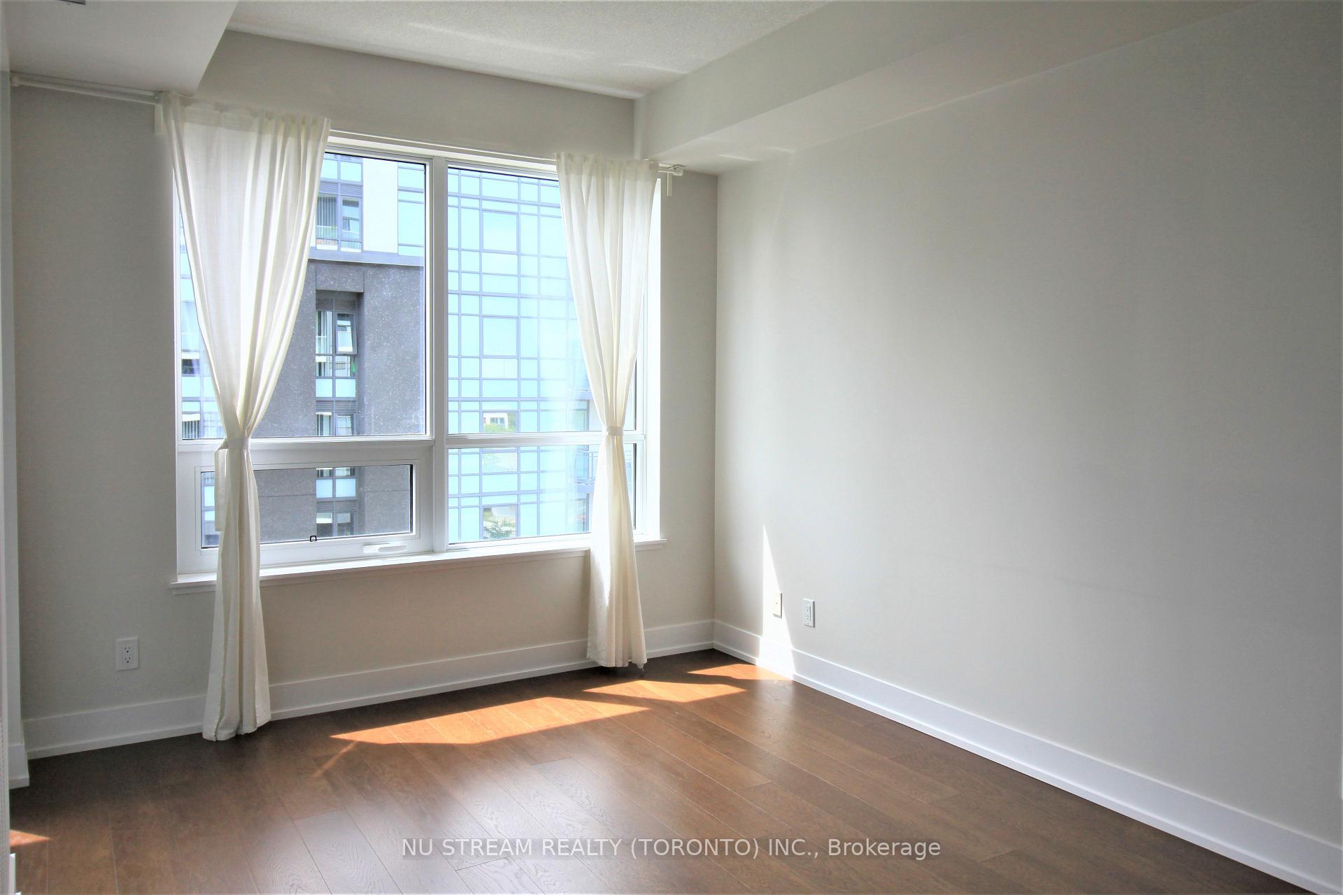 Photo 8 of Unit 507, 7 Kenaston Gardens, North York, Bayview Village — HOMEH