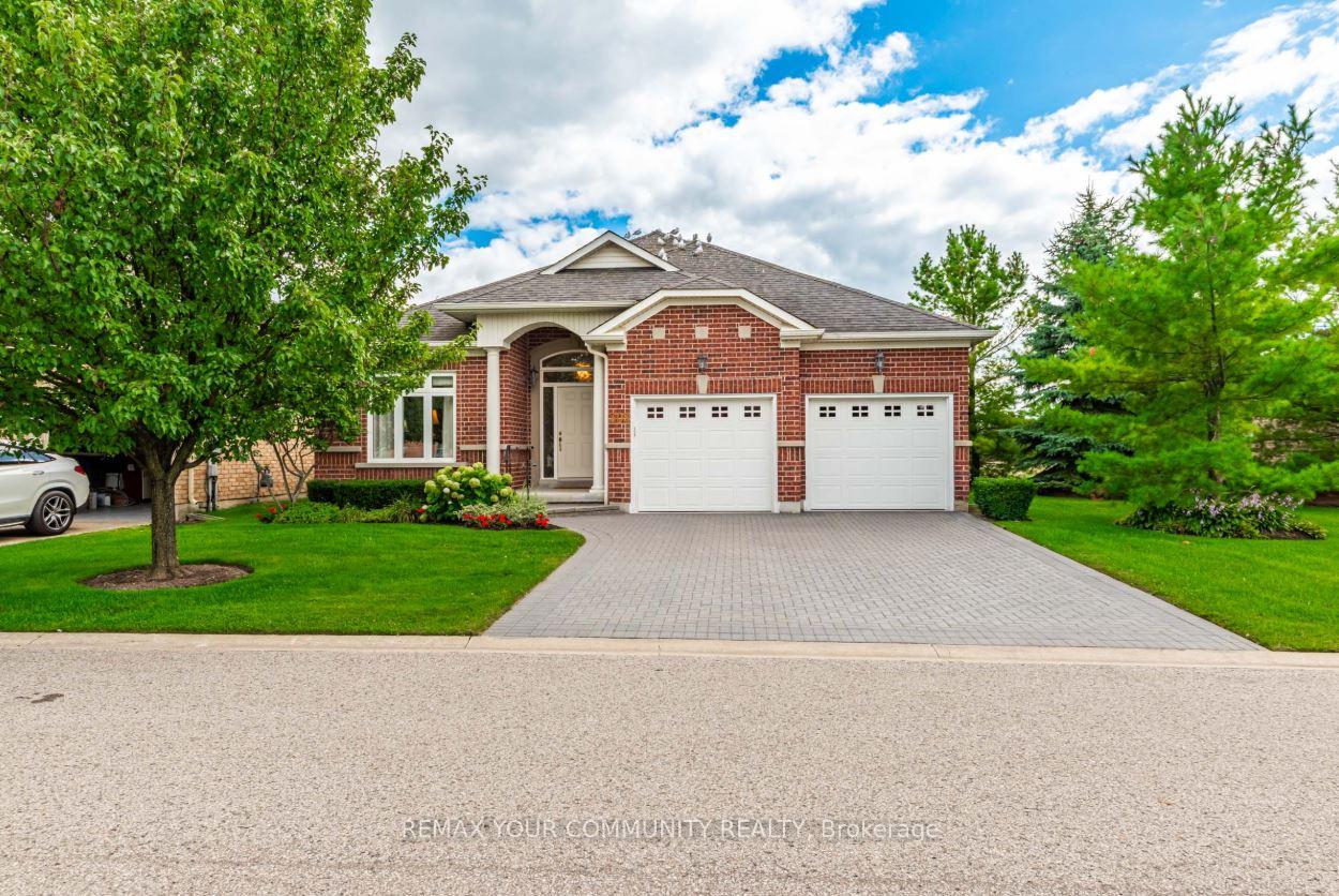 Photo 2 of 303 Babe'S Way, Whitchurch-Stouffville, Ballantrae — HOMEH