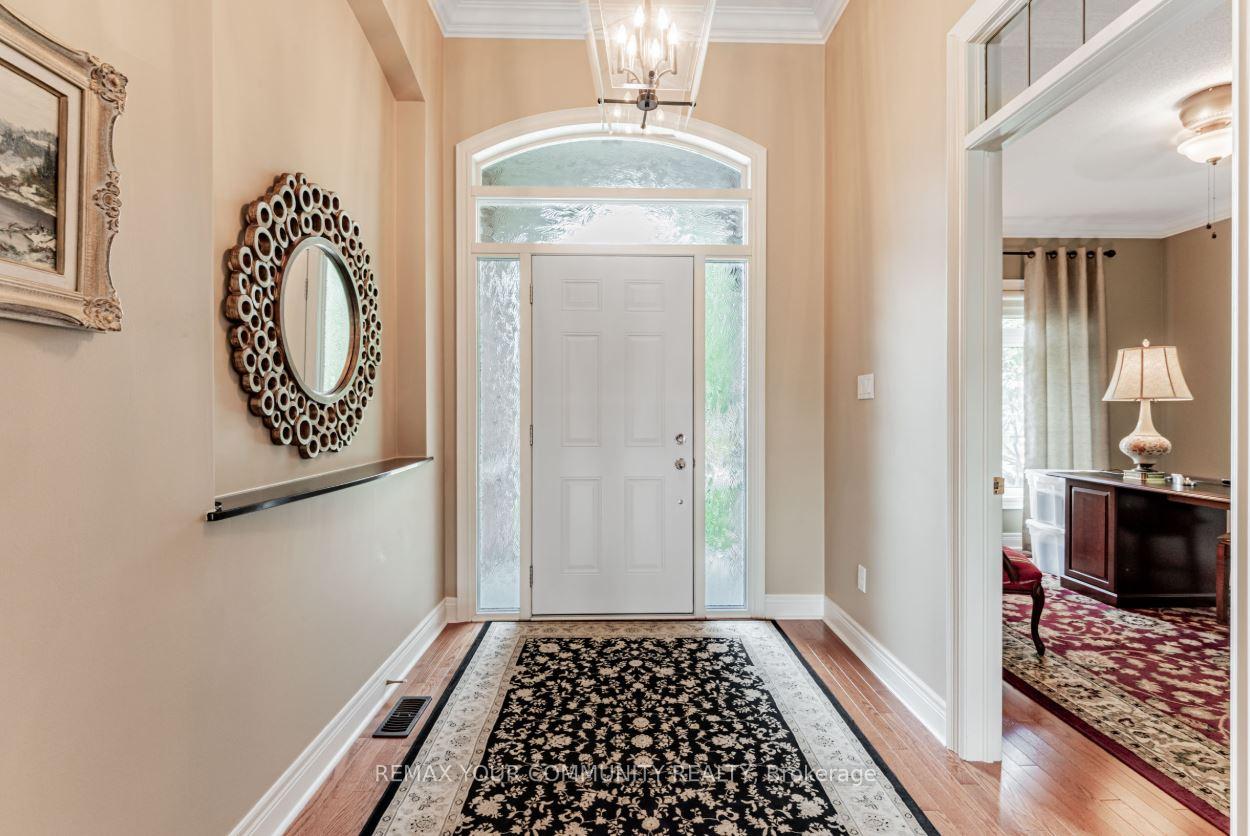 Photo 5 of 303 Babe'S Way, Whitchurch-Stouffville, Ballantrae — HOMEH