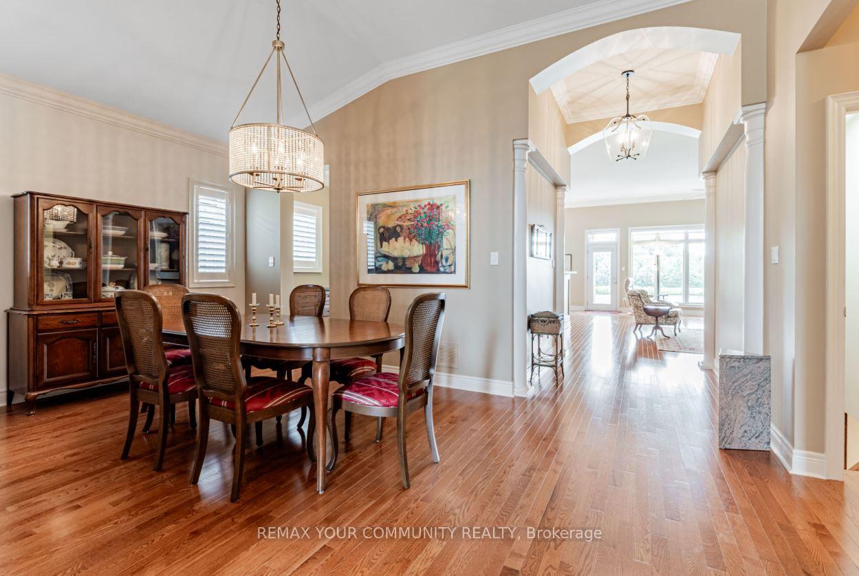 Photo 7 of 303 Babe'S Way, Whitchurch-Stouffville, Ballantrae — HOMEH