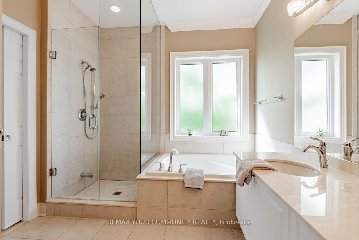 Photo 22 of 303 Babe'S Way, Whitchurch-Stouffville, Ballantrae — HOMEH