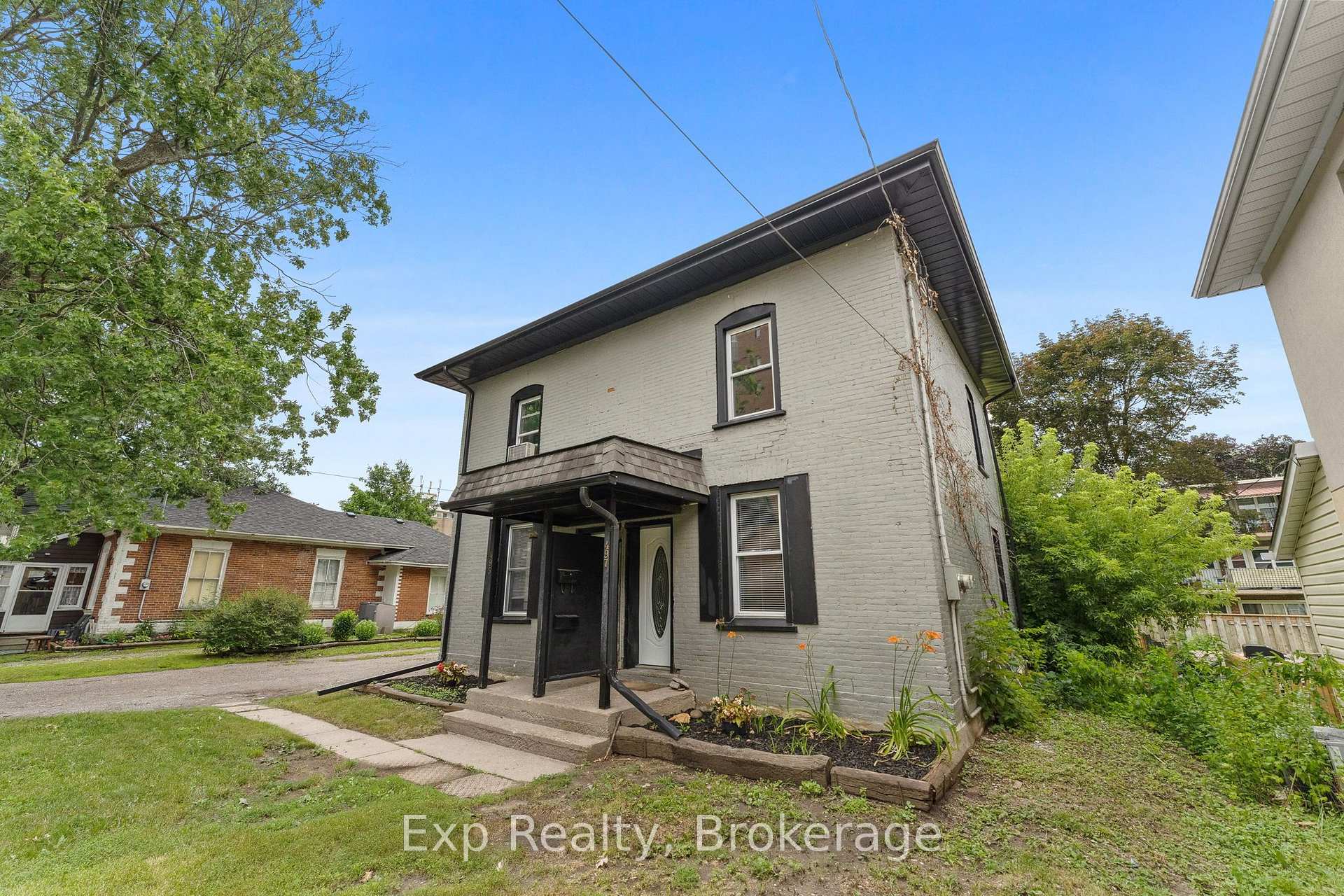 Photo 2 of 497 Donegal Street, Peterborough, Town Ward 3 — HOMEH