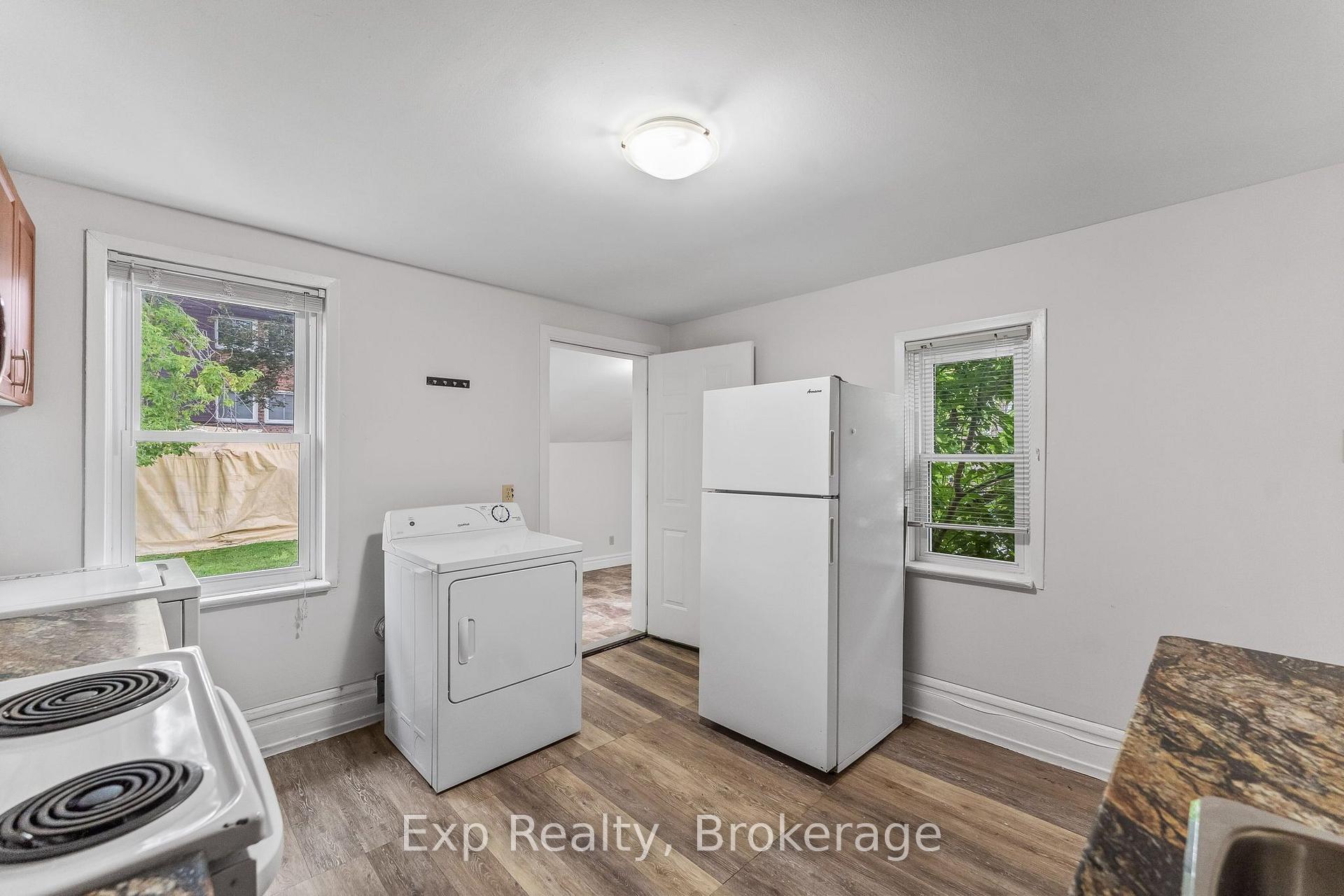 Photo 21 of 497 Donegal Street, Peterborough, Town Ward 3 — HOMEH