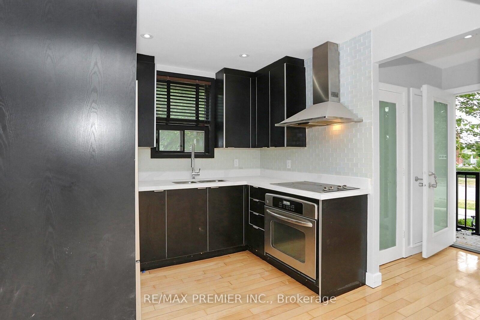 Photo 19 of Unit Upper, 37 Silvercrest Avenue, Etobicoke, Alderwood — HOMEH