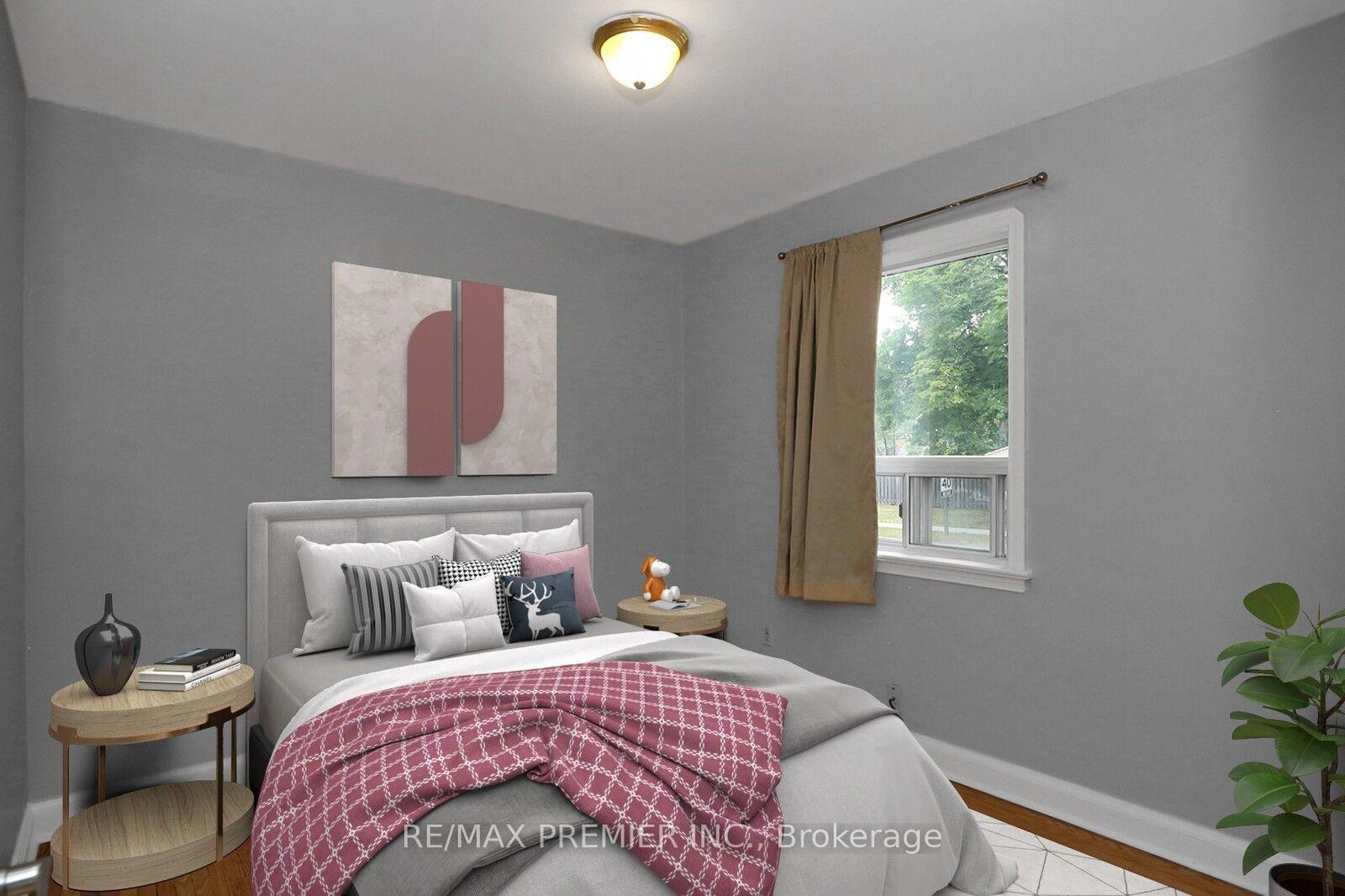 Photo 35 of Unit Upper, 37 Silvercrest Avenue, Etobicoke, Alderwood — HOMEH