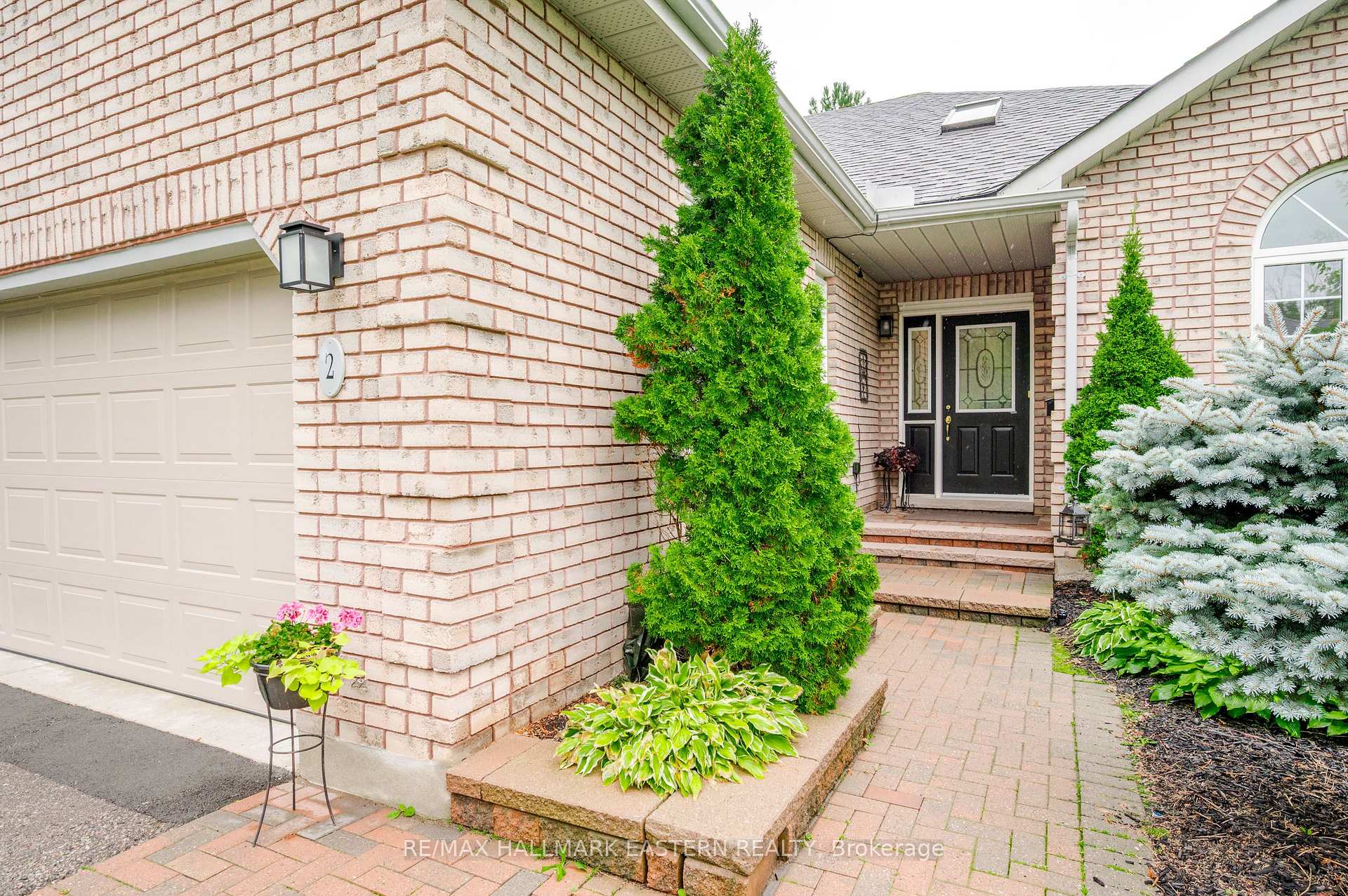 Photo 6 of Unit 2, 300 Franmor Drive, Peterborough, Ashburnham Ward 4 — HOMEH