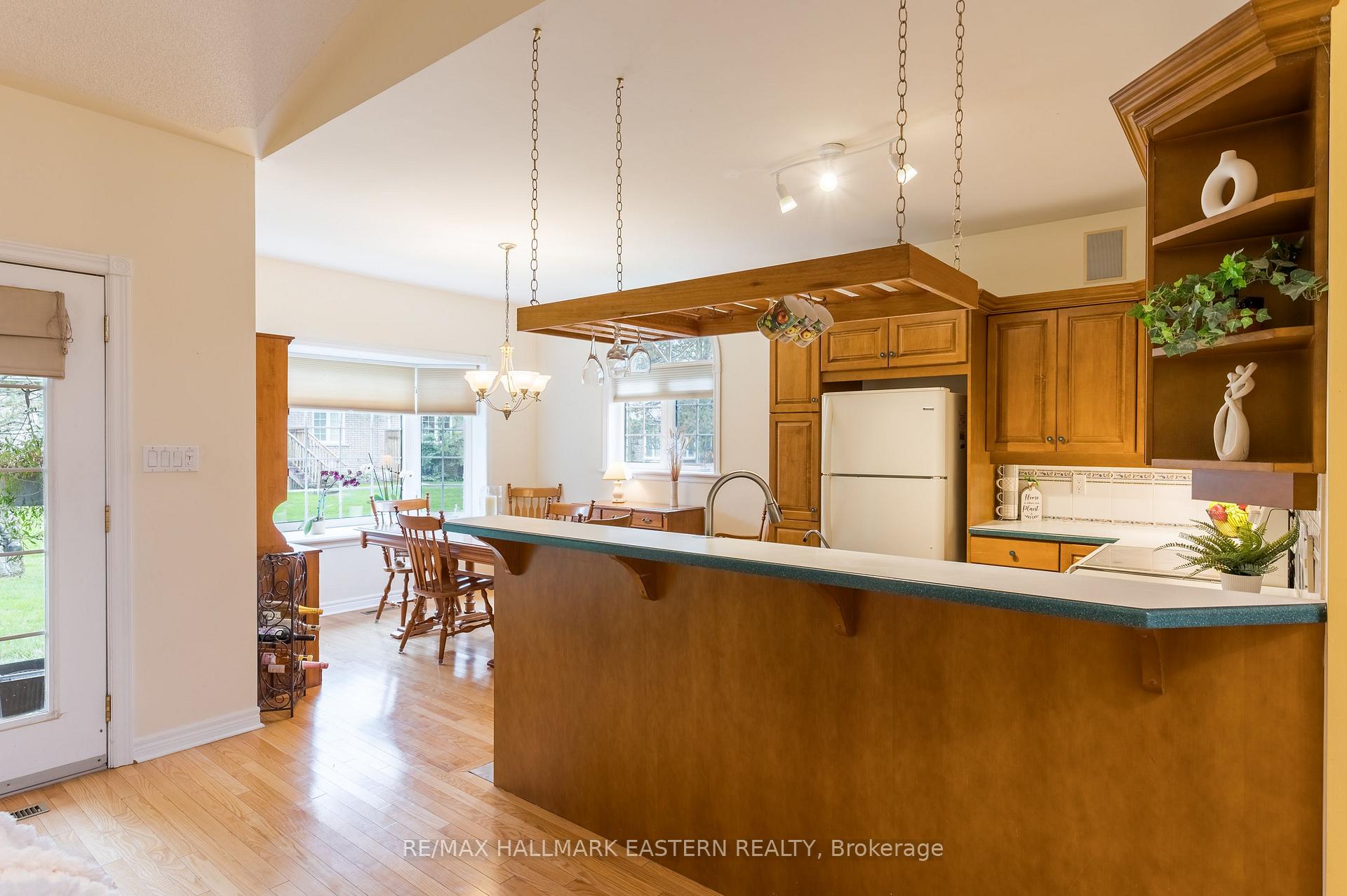 Photo 11 of Unit 2, 300 Franmor Drive, Peterborough, Ashburnham Ward 4 — HOMEH