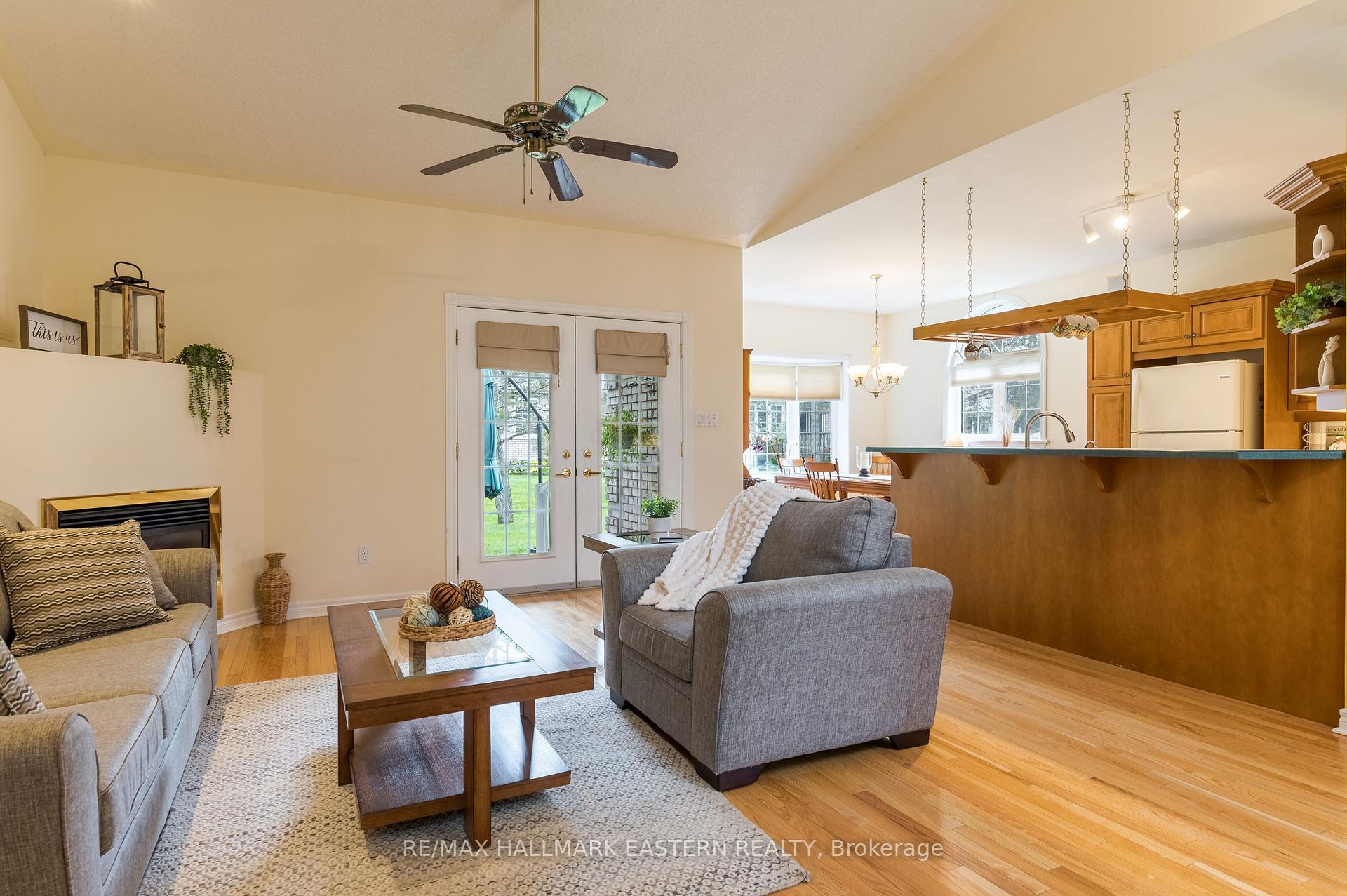Photo 21 of Unit 2, 300 Franmor Drive, Peterborough, Ashburnham Ward 4 — HOMEH