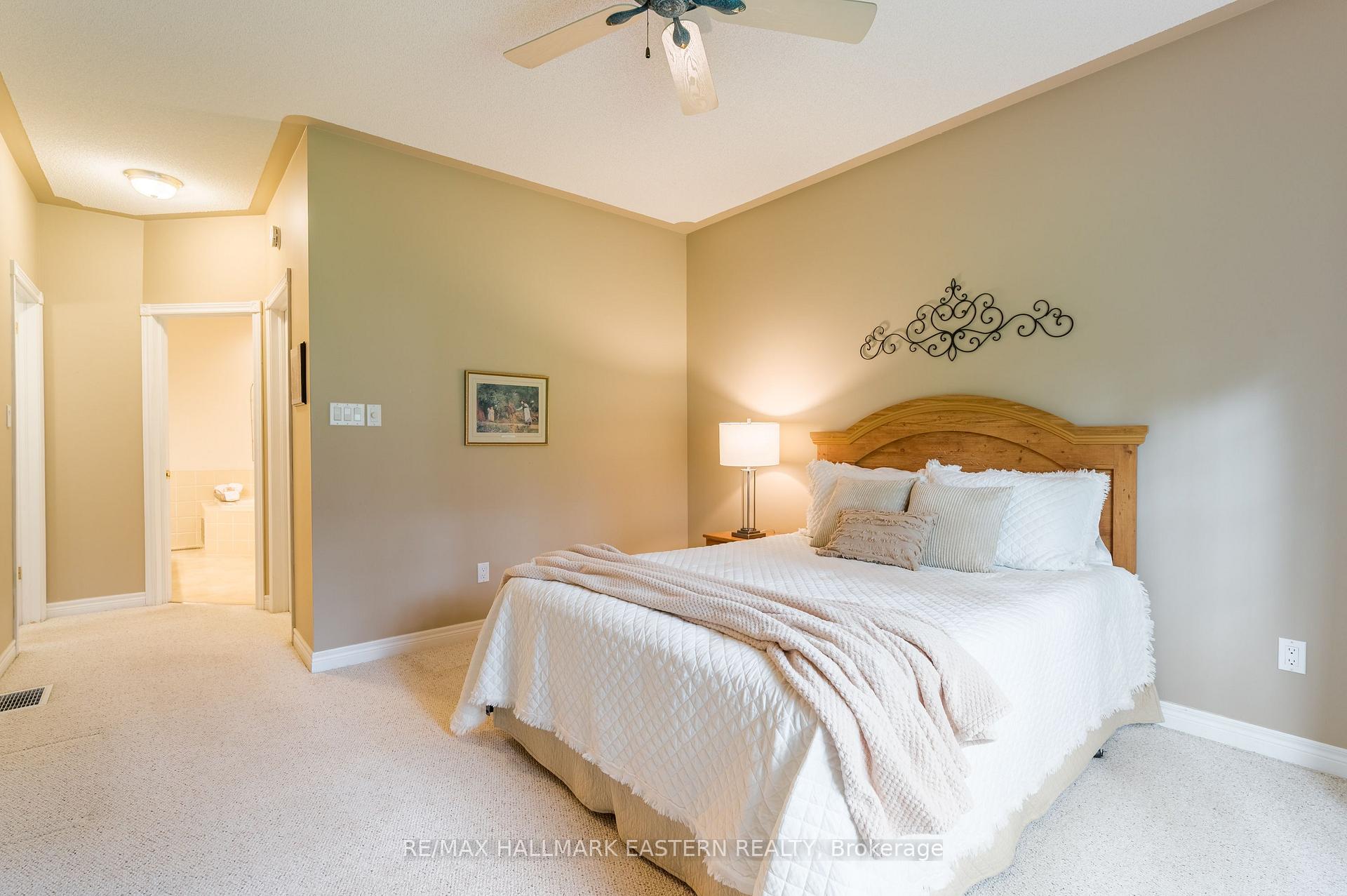 Photo 23 of Unit 2, 300 Franmor Drive, Peterborough, Ashburnham Ward 4 — HOMEH