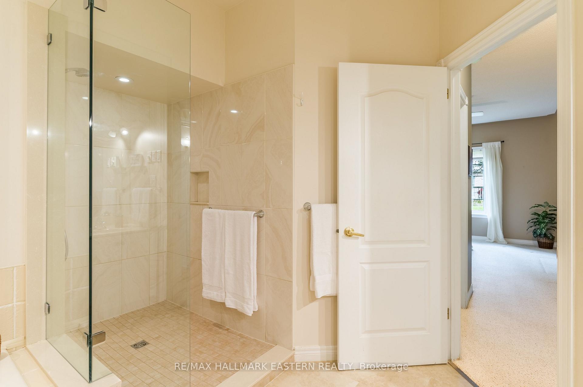 Photo 27 of Unit 2, 300 Franmor Drive, Peterborough, Ashburnham Ward 4 — HOMEH