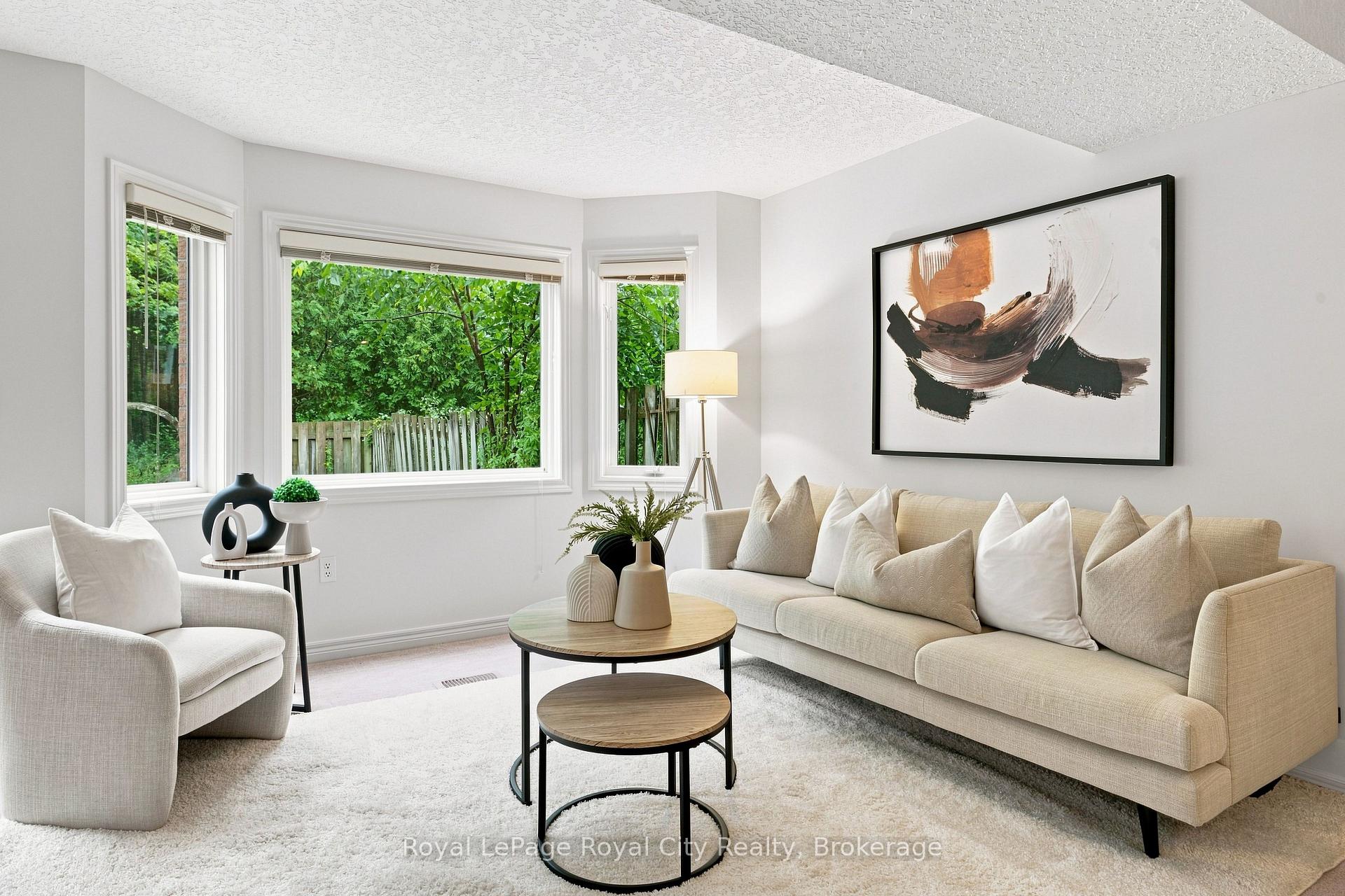 Photo 3 of 87 Rodgers Road, Guelph, Kortright West — HOMEH