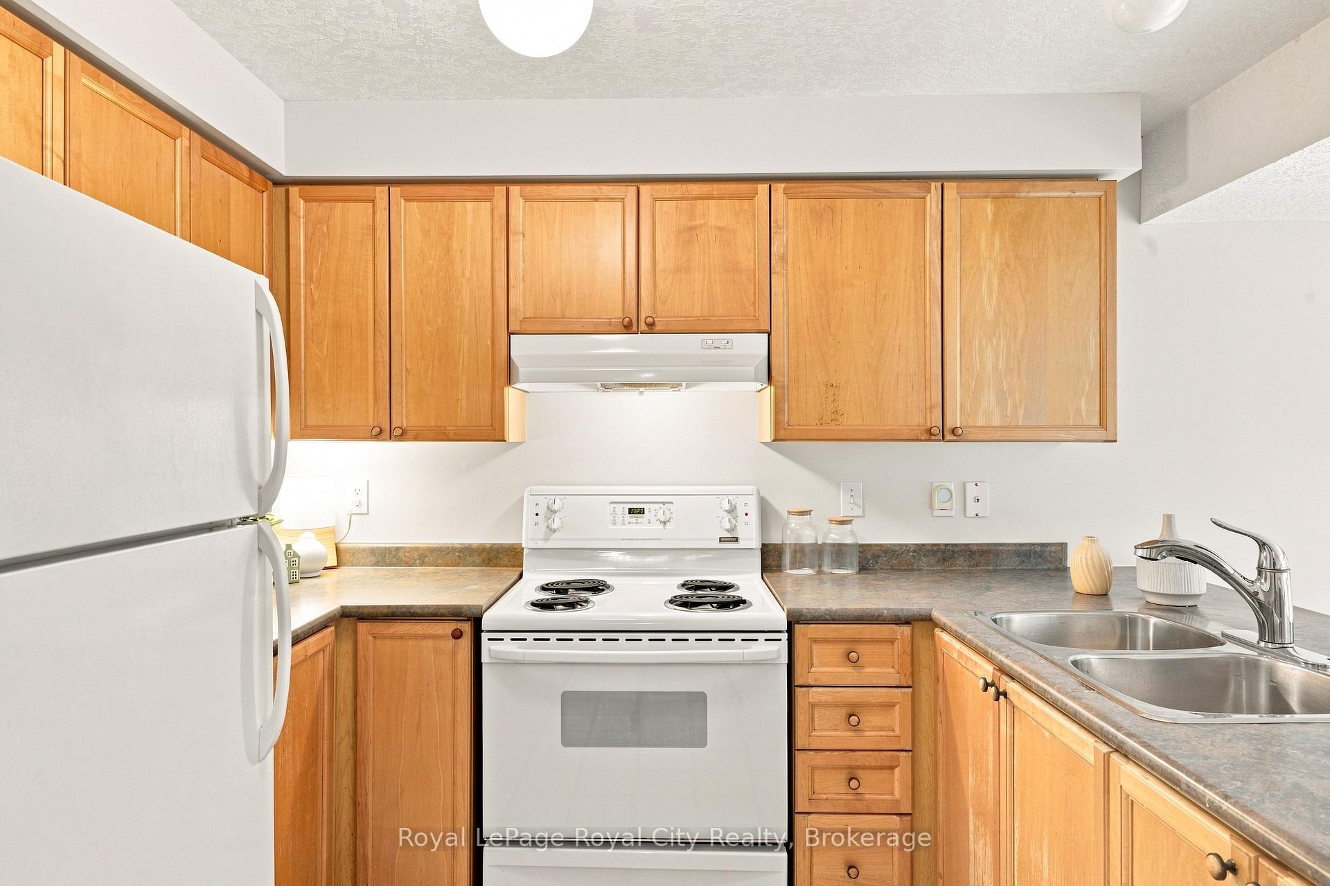 Photo 11 of 87 Rodgers Road, Guelph, Kortright West — HOMEH