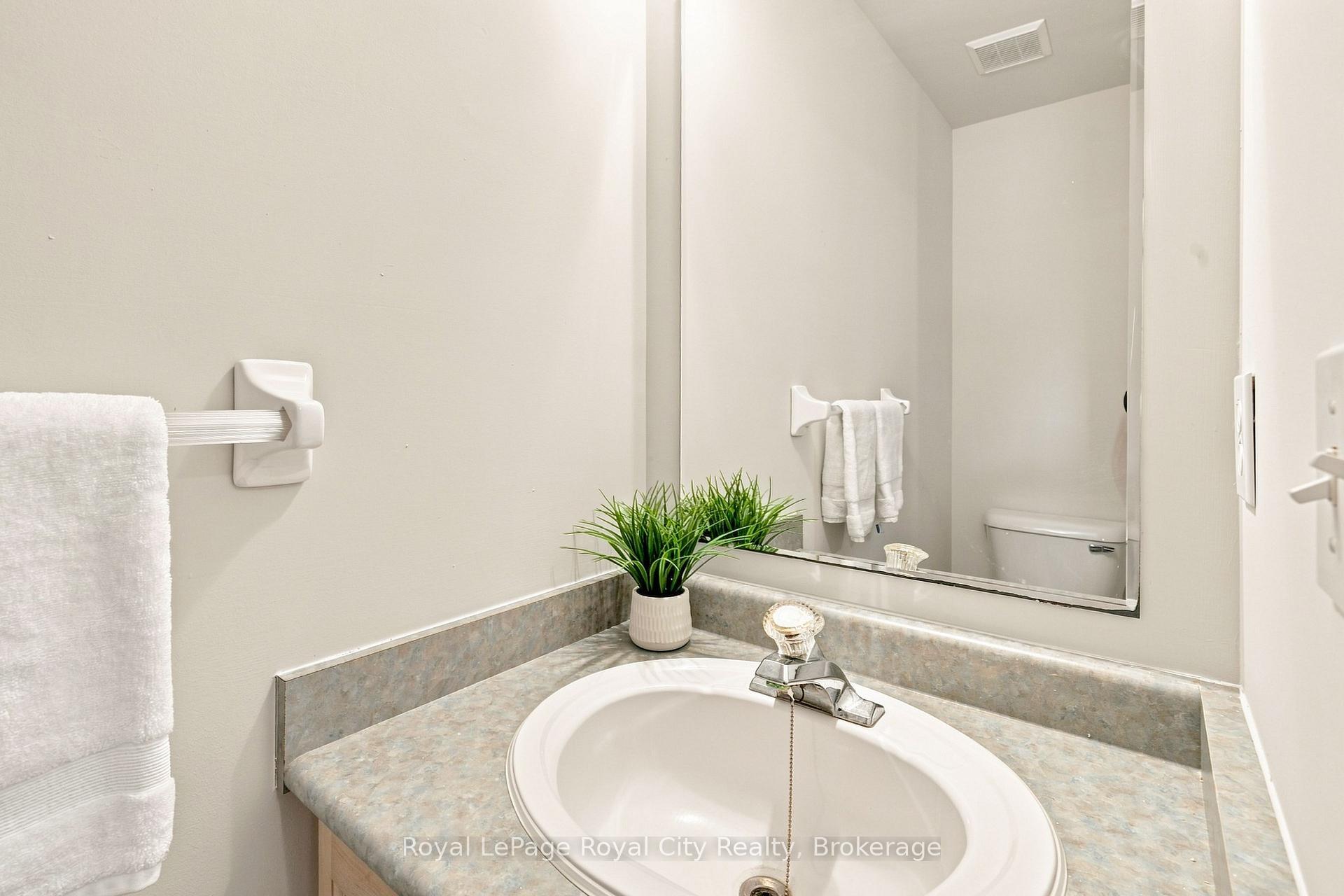 Photo 13 of 87 Rodgers Road, Guelph, Kortright West — HOMEH