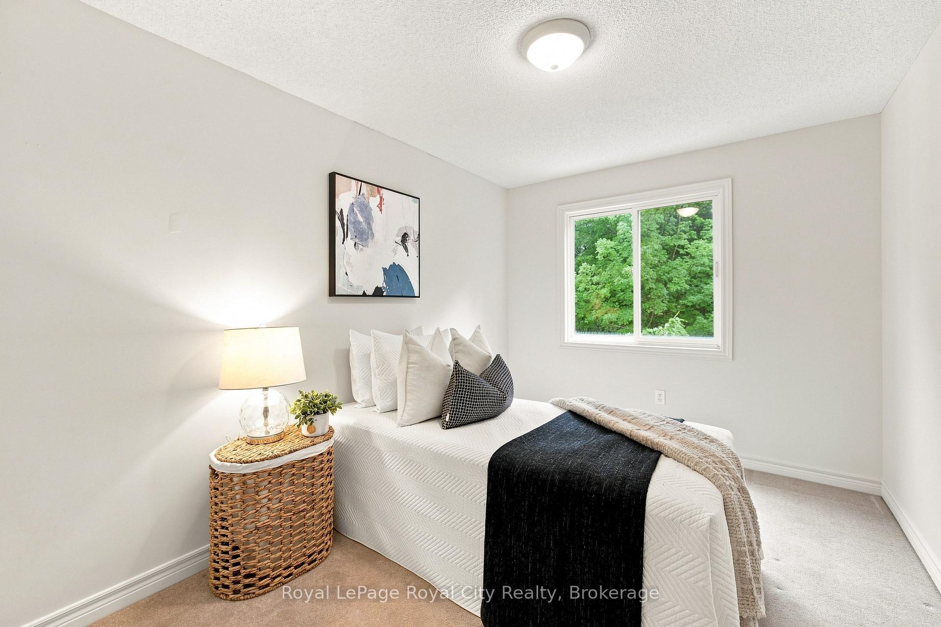 Photo 18 of 87 Rodgers Road, Guelph, Kortright West — HOMEH