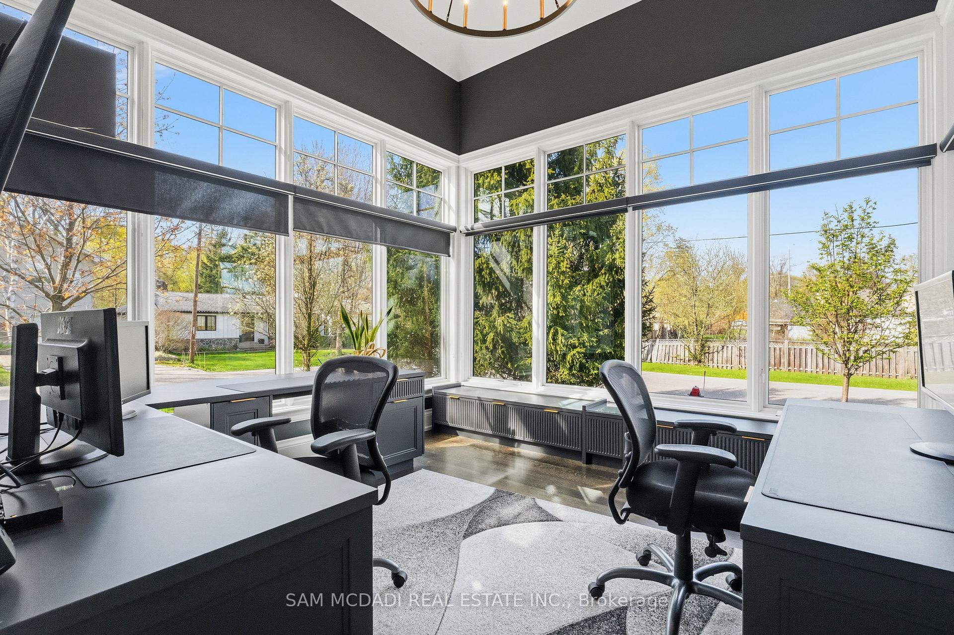 Photo 15 of 36 Veronica Drive, Mississauga, Mineola — HOMEH
