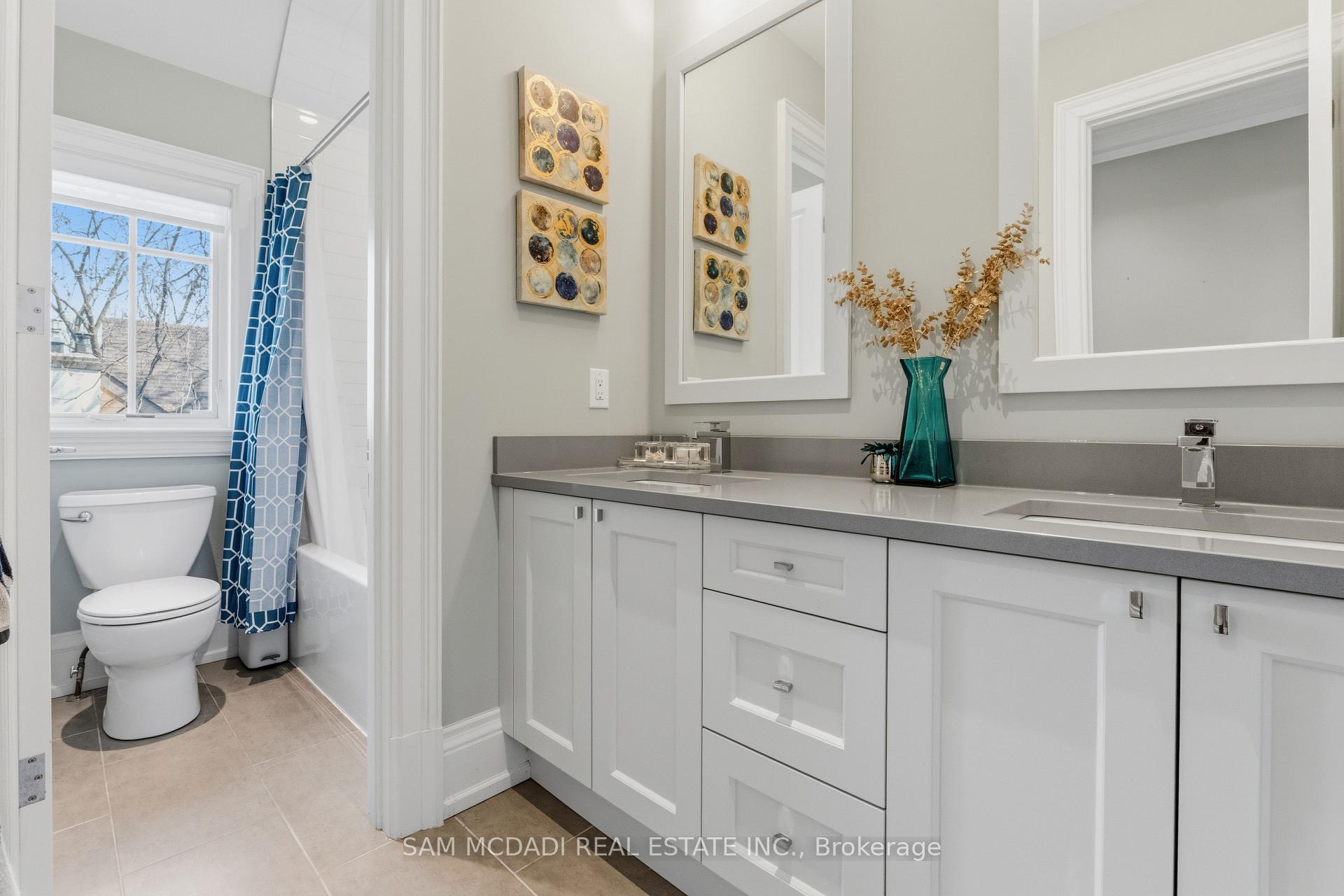 Photo 32 of 36 Veronica Drive, Mississauga, Mineola — HOMEH