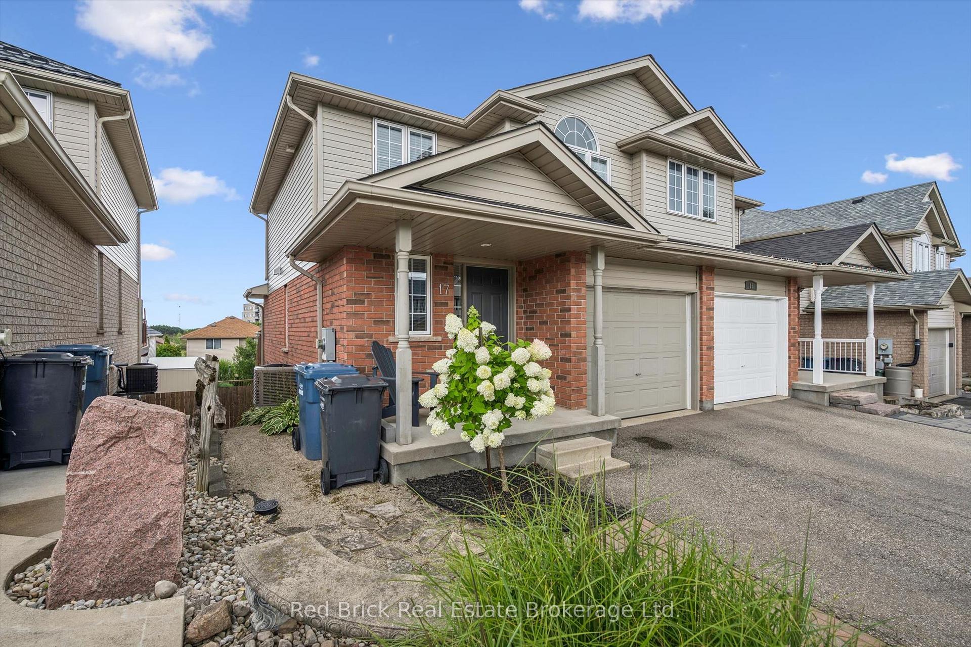 Photo 4 of 17 Davison Dr, Guelph, Grange Road — HOMEH