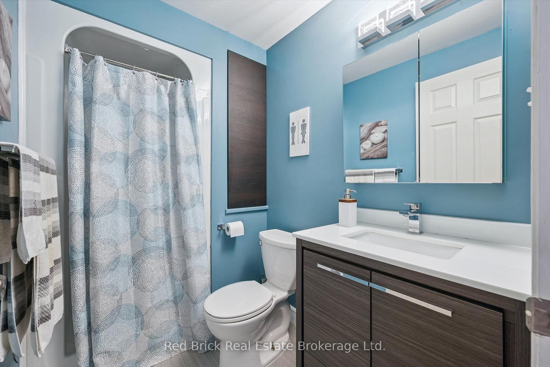 Photo 29 of 17 Davison Dr, Guelph, Grange Road — HOMEH