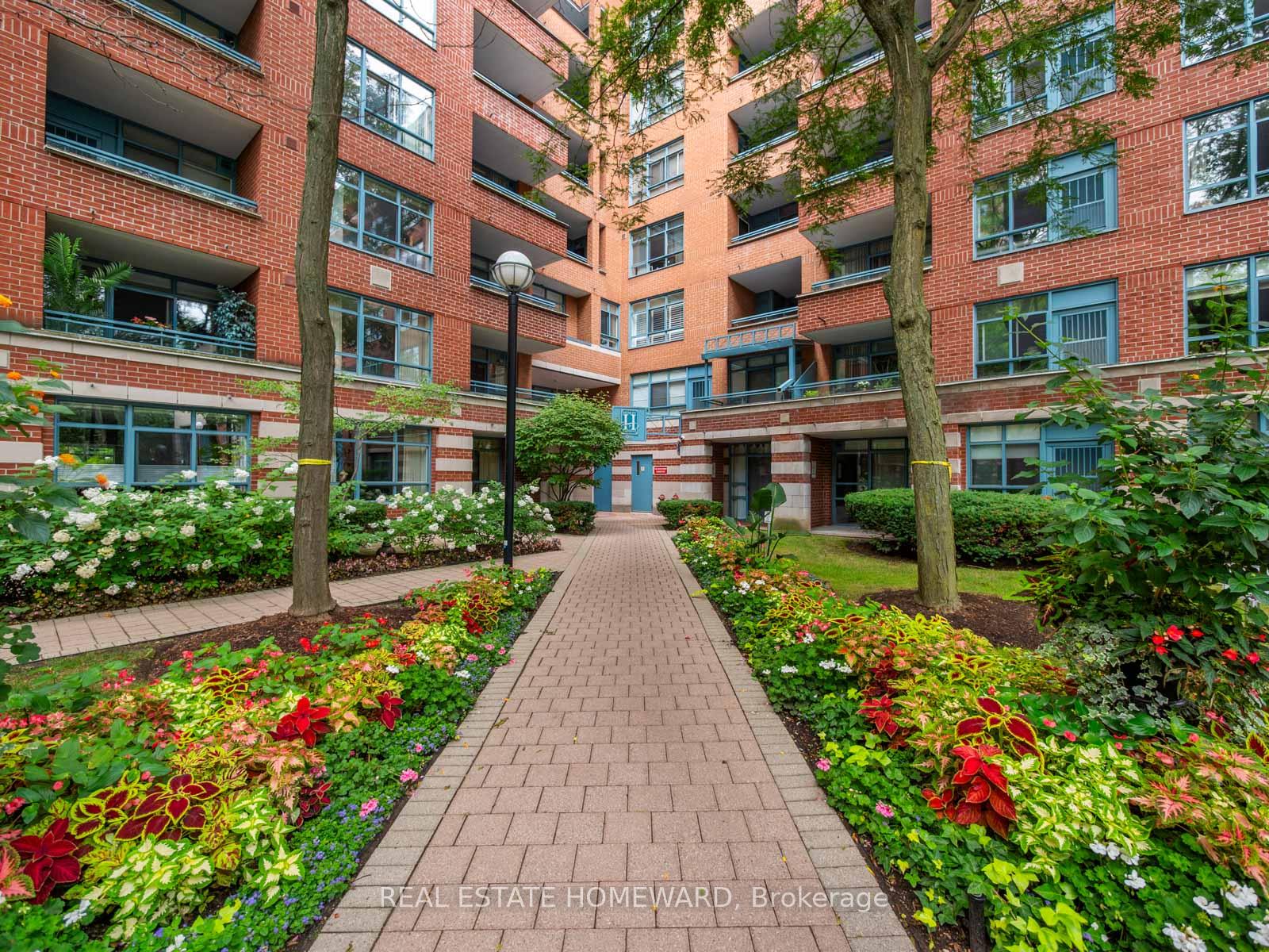 Photo 1 of Unit 815, 1091 Kingston Road, Scarborough, Birchcliffe-Cliffside — HOMEH