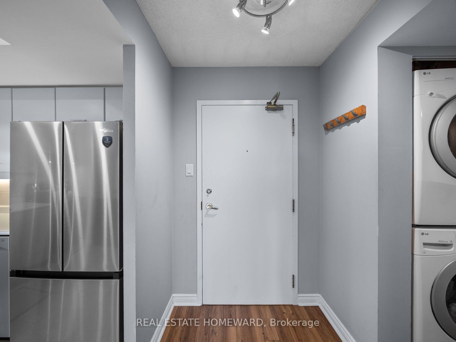 Photo 4 of Unit 815, 1091 Kingston Road, Scarborough, Birchcliffe-Cliffside — HOMEH